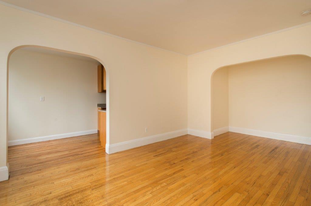 $2,430 / 1br - 705ft2 - ➽Stellar Somerville 1 Bedroom Available 11/1! No Fee! HT/HW Included! (Winter Hill)