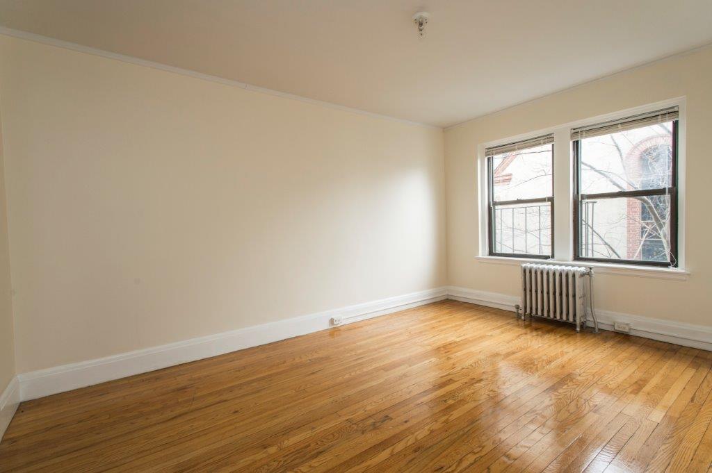 $2,430 / 1br - 705ft2 - ➽Stellar Somerville 1 Bedroom Available 11/1! No Fee! HT/HW Included! (Winter Hill)