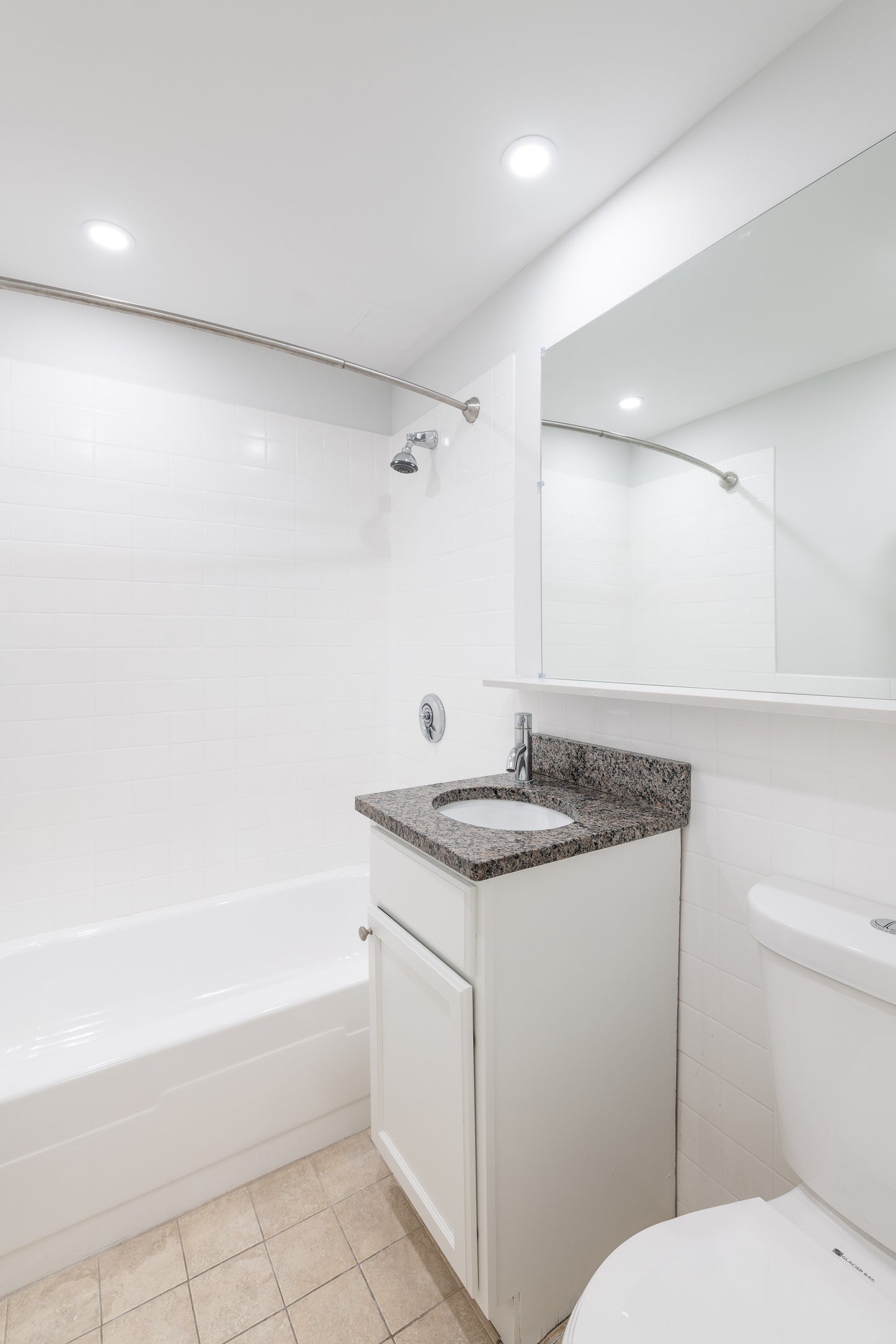 $3,400 / 2br - 785ft2 - ➽Charming South Boston 2 Bedroom Available December! No Fee! (South Boston)