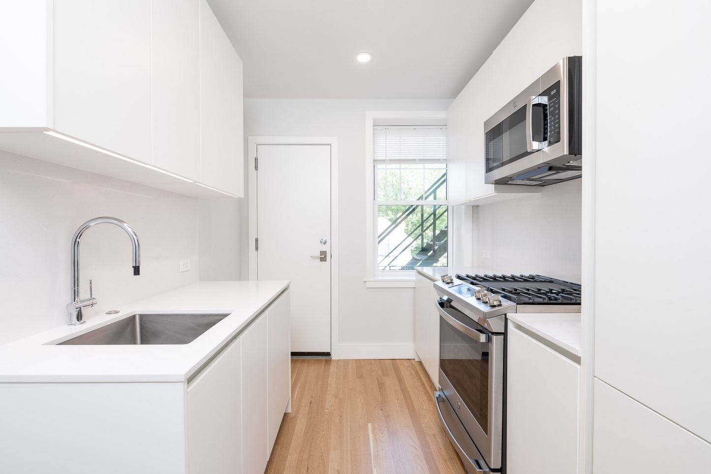 $3,600 / 2br - 790ft2 - ➽Gorgeous Cambridge 2 Bedroom Available June! (Agassiz)
