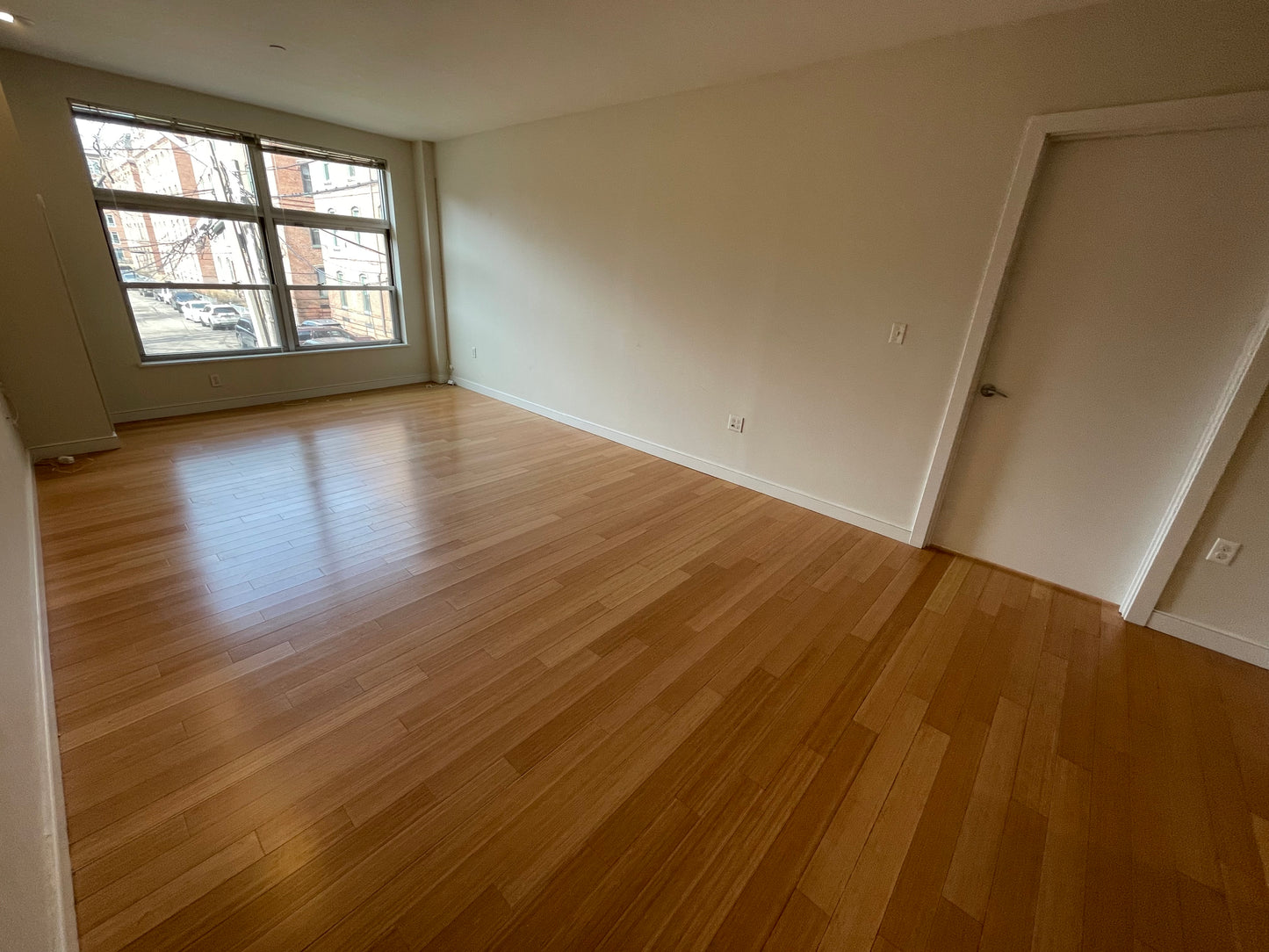 APPLICATION PENDING $4,250 / 2br - 1146ft2 - ➽Alluring South End 2 Bedroom 2 Bathroom Available June! (South End)