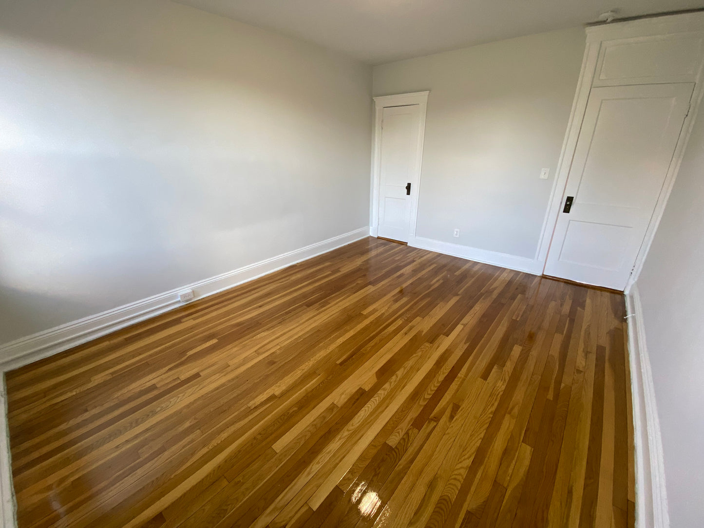 $2,550 / 1br - 585ft2 - ➽Fantastic Brighton 1 Bedroom Avail. October! HT/HW Included! No Fee! (Brighton)