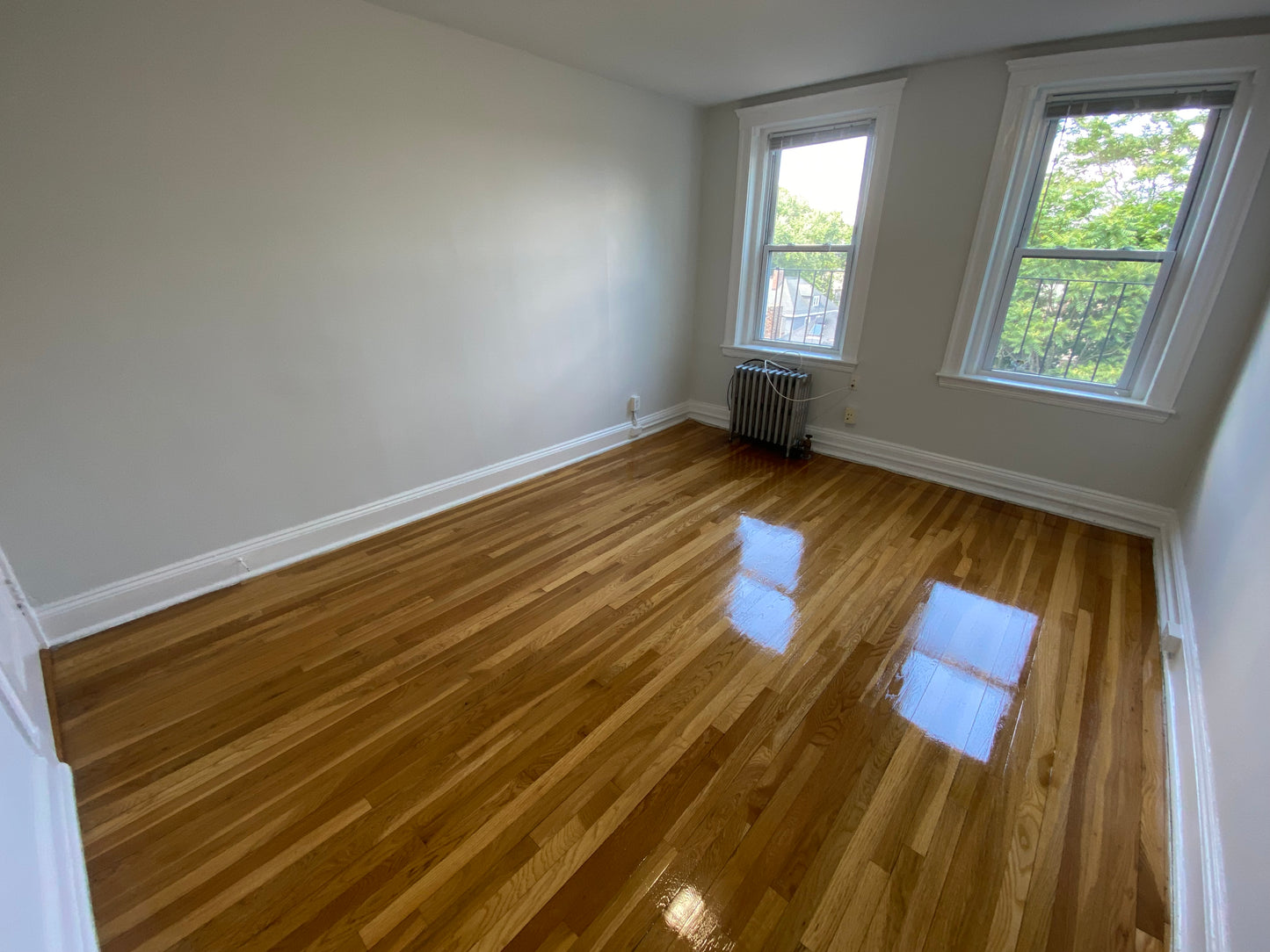 $2,550 / 1br - 585ft2 - ➽Fantastic Brighton 1 Bedroom Avail. October! HT/HW Included! No Fee! (Brighton)