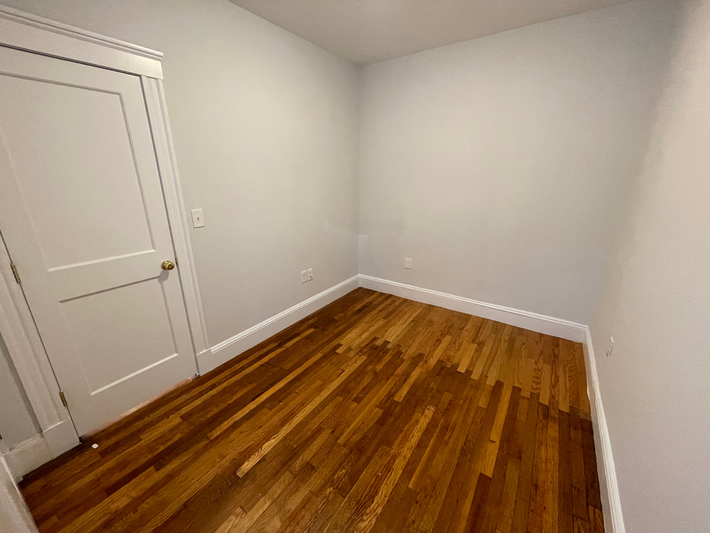 $3,350 / 2br - 419ft2 - ➼Cozy Mission Hill 2 Bedroom w/HT & HW Included Avail 7/1! (Mission Hill)