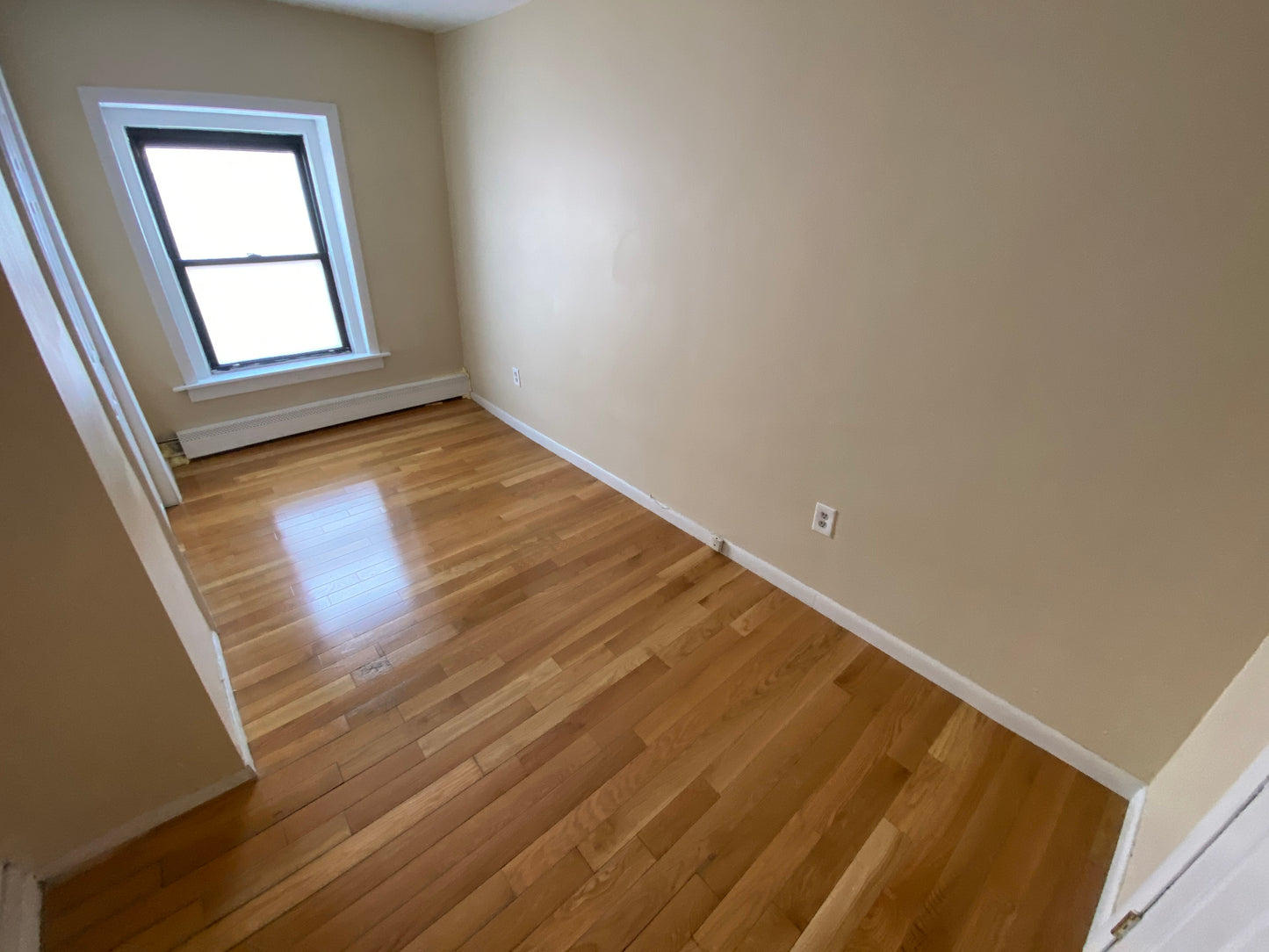 RENTED/OFF MARKET $3,400 / 2br - 571ft2 - ➼Stunning Beacon Hill 2 Bedroom w/No Fee! Pet-Friendly! (Beacon Hill)