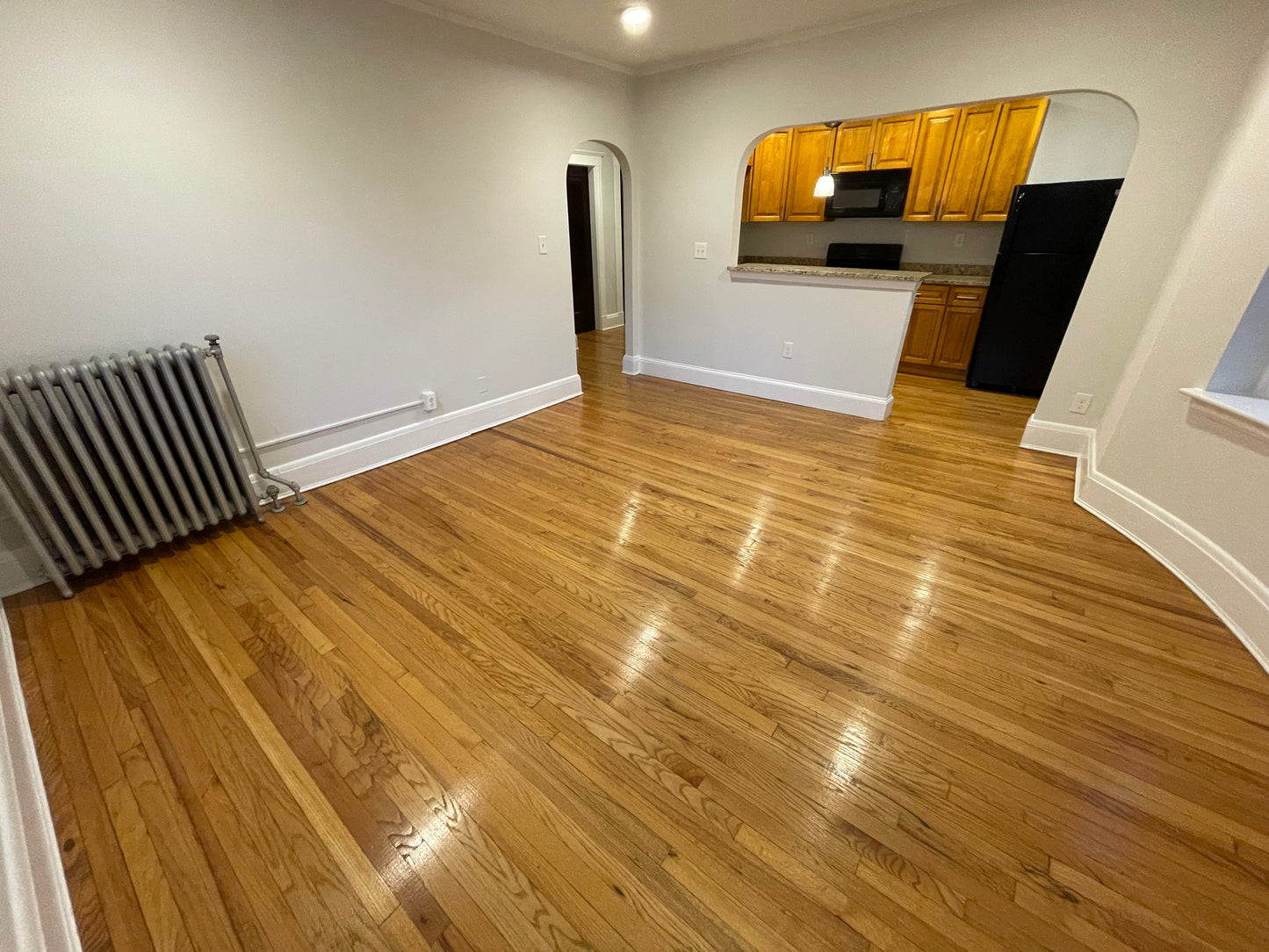 $2,750 / 2br - 765ft2 - ➽Fantastic Somerville 2 Bedroom Available 11/1! No Fee! HT/HW Included (Winter Hill)