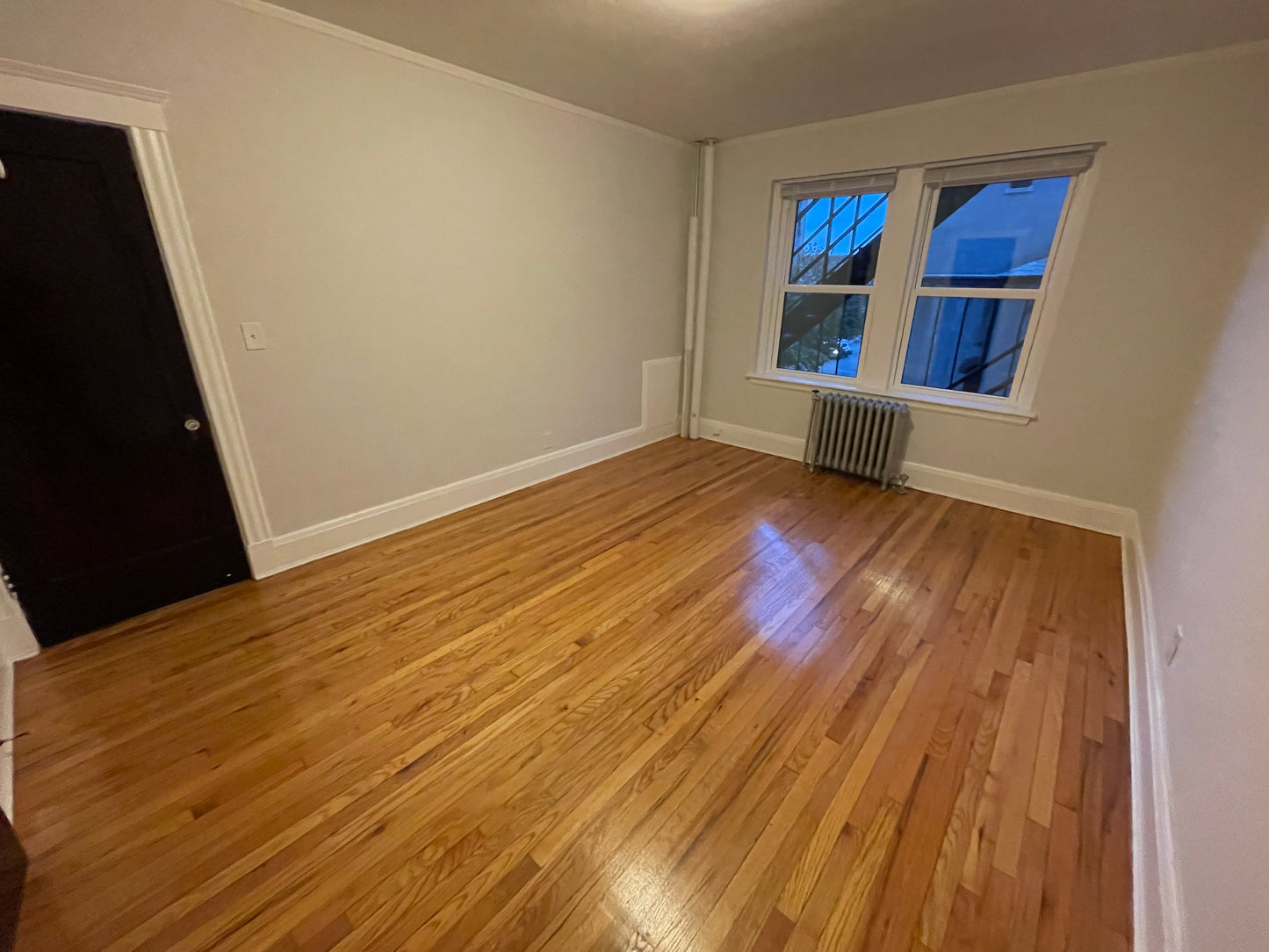 $2,750 / 2br - 765ft2 - ➽Fantastic Somerville 2 Bedroom Available 11/1! No Fee! HT/HW Included (Winter Hill)