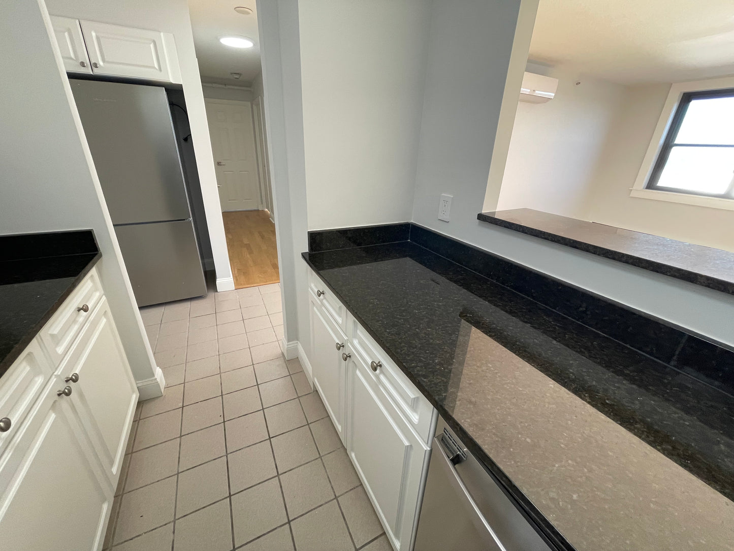 $3,625 / 2br - 776ft2 - ➽Lovely South Boston Waterview 2 Bedroom Available July! Pet-Friendly! (South Boston)
