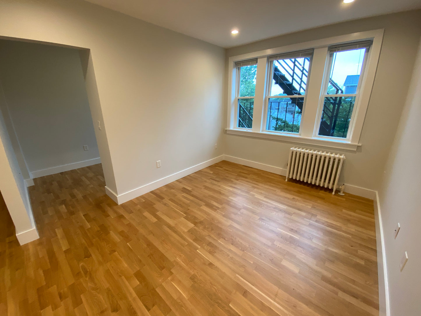 $2,295 / 1br - 405ft2 - ➽Dashing Modern Somerville 1 Bedroom Available Now! No Fee! (Winter Hill)