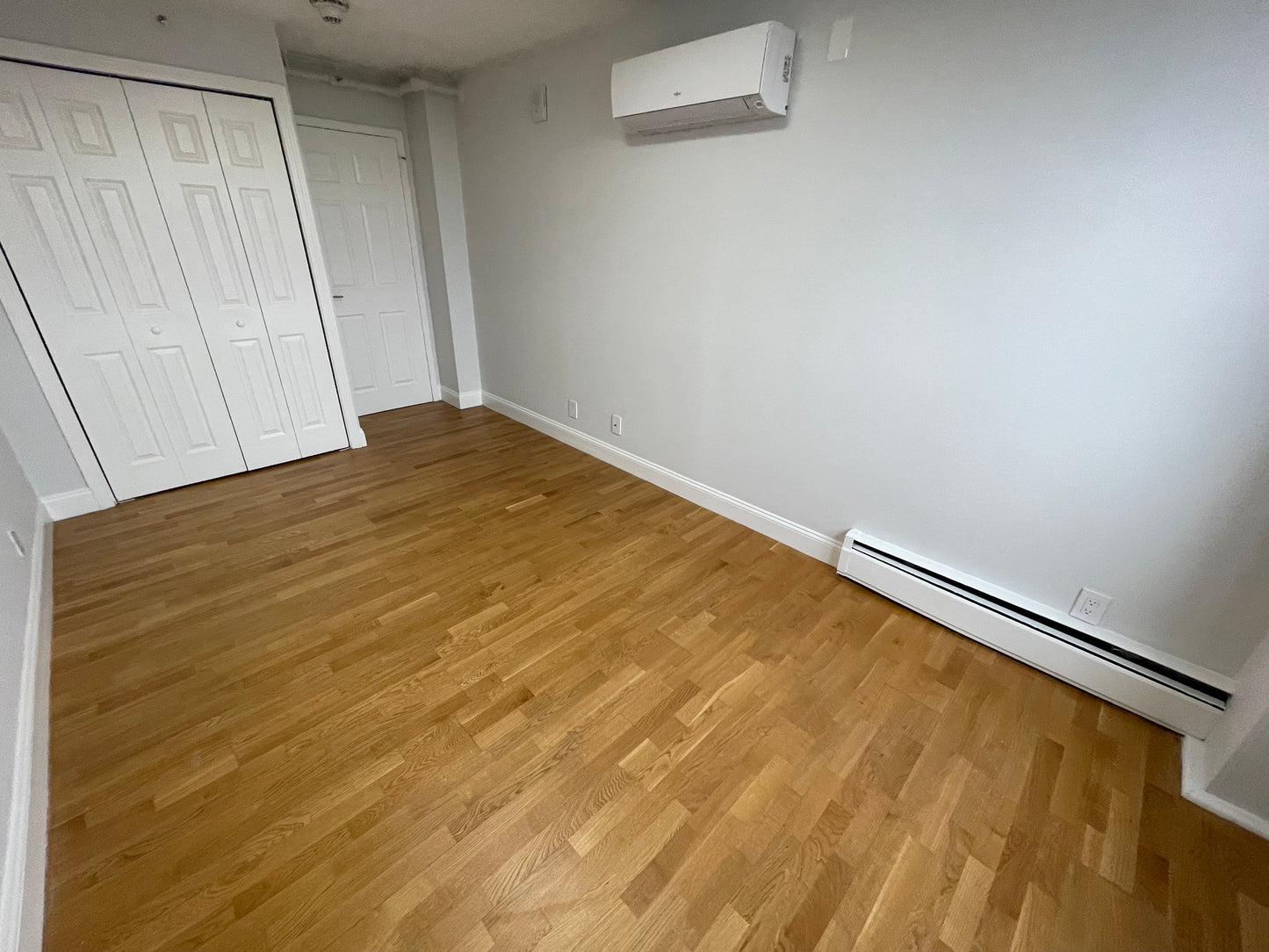 $3,300 / 2br - 793ft2 - ➽Deluxe South Boston 2 Bedroom Available October! No Fee! (South Boston)