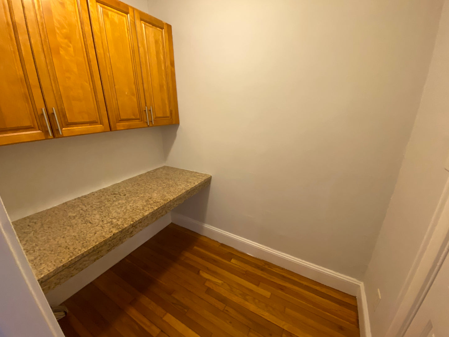TEMPORARILY OFF MARKET $2,300 / 405ft2 - ➽Cozy Somerville Studio Available August! (Winter Hill)