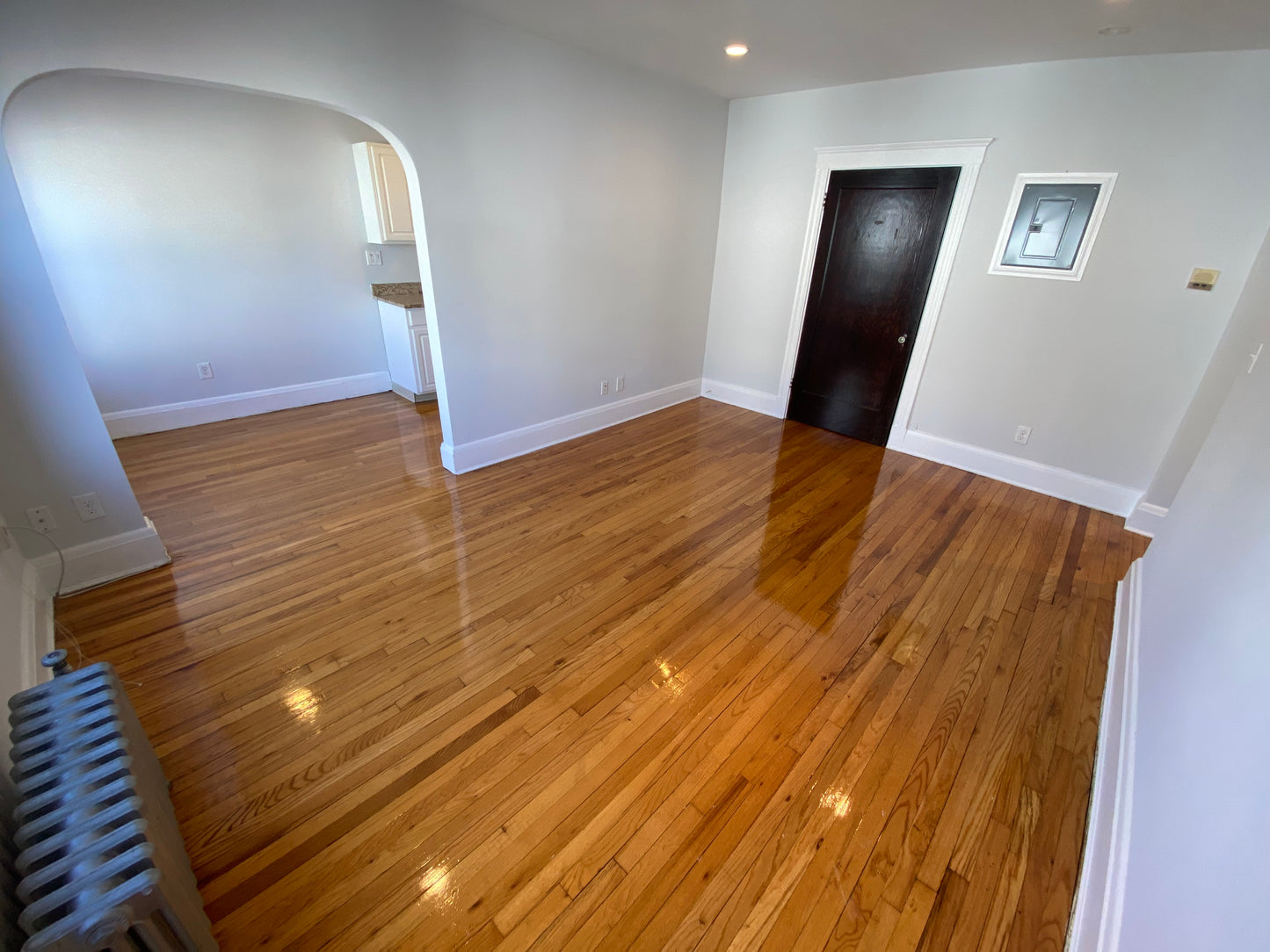 $2,700 / 1br - 660ft2 - ➽Charming Somerville 1 Bedroom Available 12/1! No Fee! HT/HW Included! (Winter Hill)