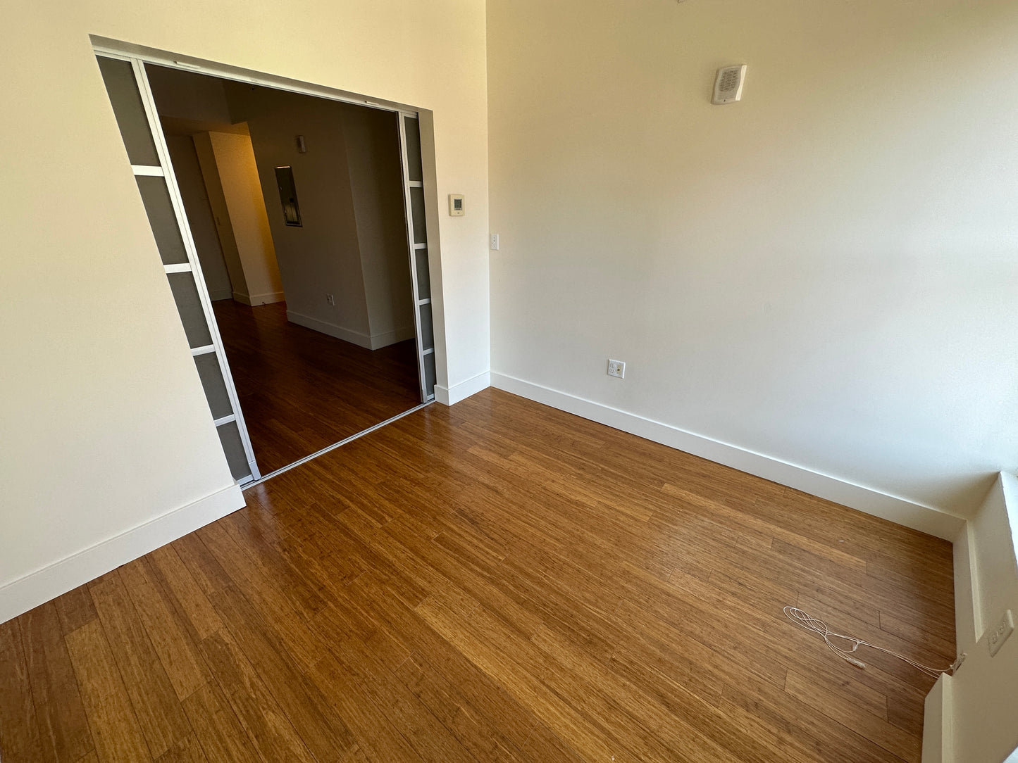 $4,125 / 2br - 596ft2 - ➽Dashing Midtown 2 Bedroom Available September! Pet-Friendly! (Midtown)