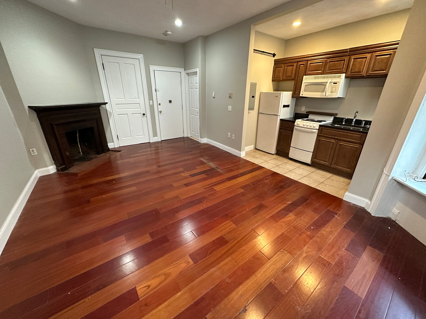 $2,600 / 308ft2 - ➽Beautiful Back Bay Studio Available Now! (Back Bay)