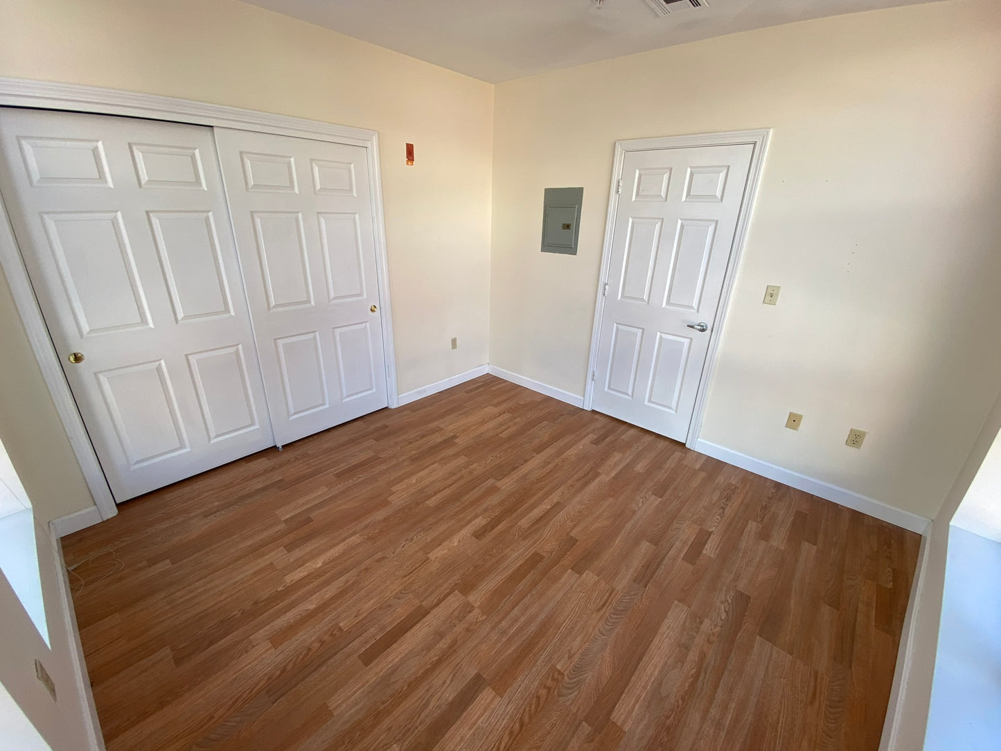 RENTED/OFF MARKET $2,600 / 1br - 416ft2 - ➽Tranquil Chinatown 1 Bedroom Available July! (Chinatown)