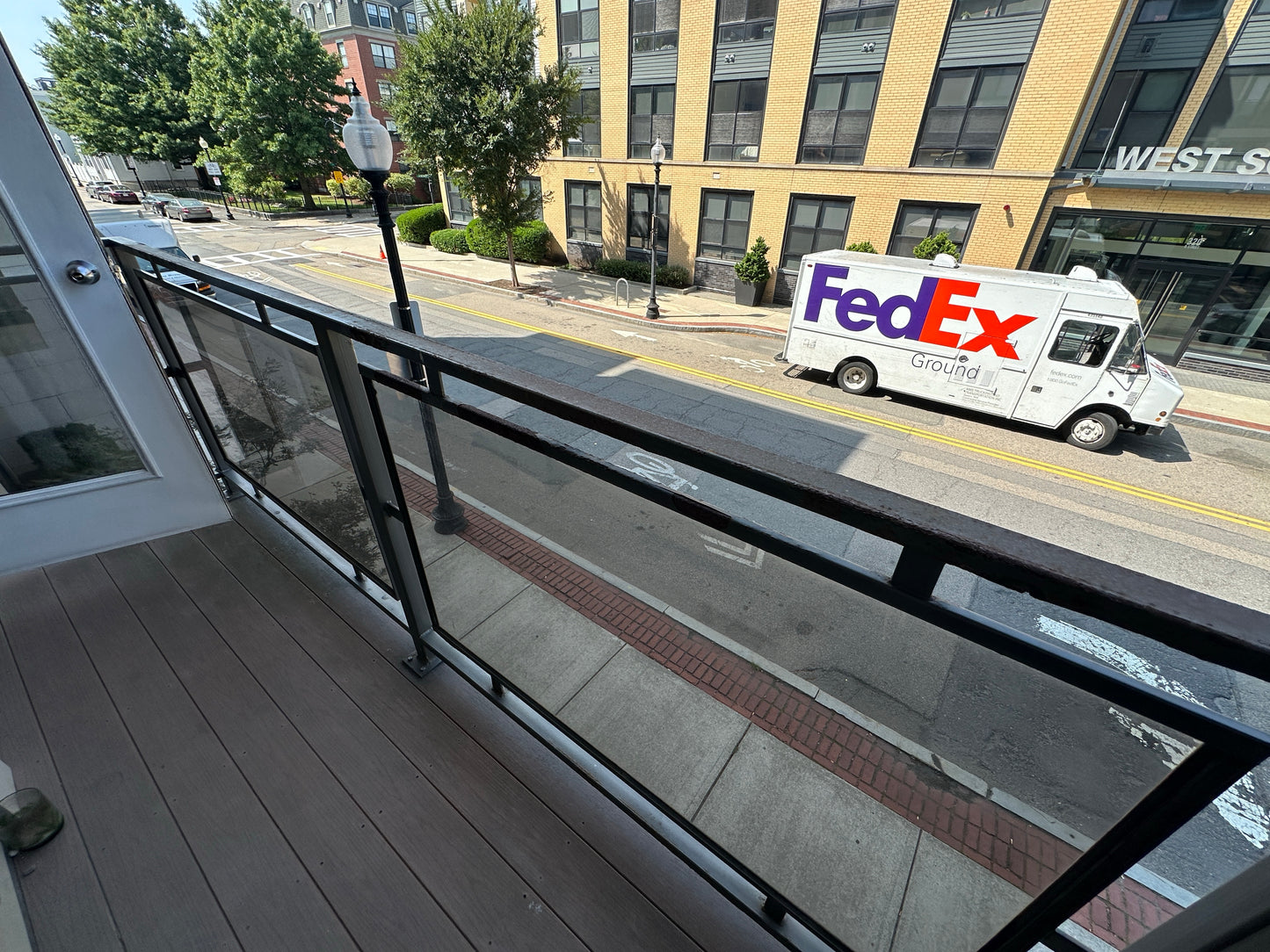 $4,400 / 2br - 1155ft2 - ➽Dazzling South Boston/Seaport 2 Bedroom 2 Bath Available 9/15! No Fee! (South Boston)
