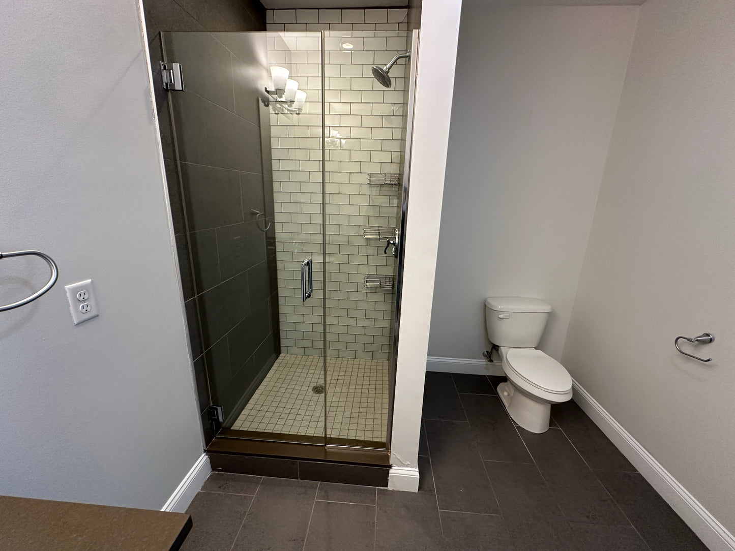 $4,400 / 2br - 1155ft2 - ➽Dazzling South Boston/Seaport 2 Bedroom 2 Bath Available 9/15! No Fee! (South Boston)