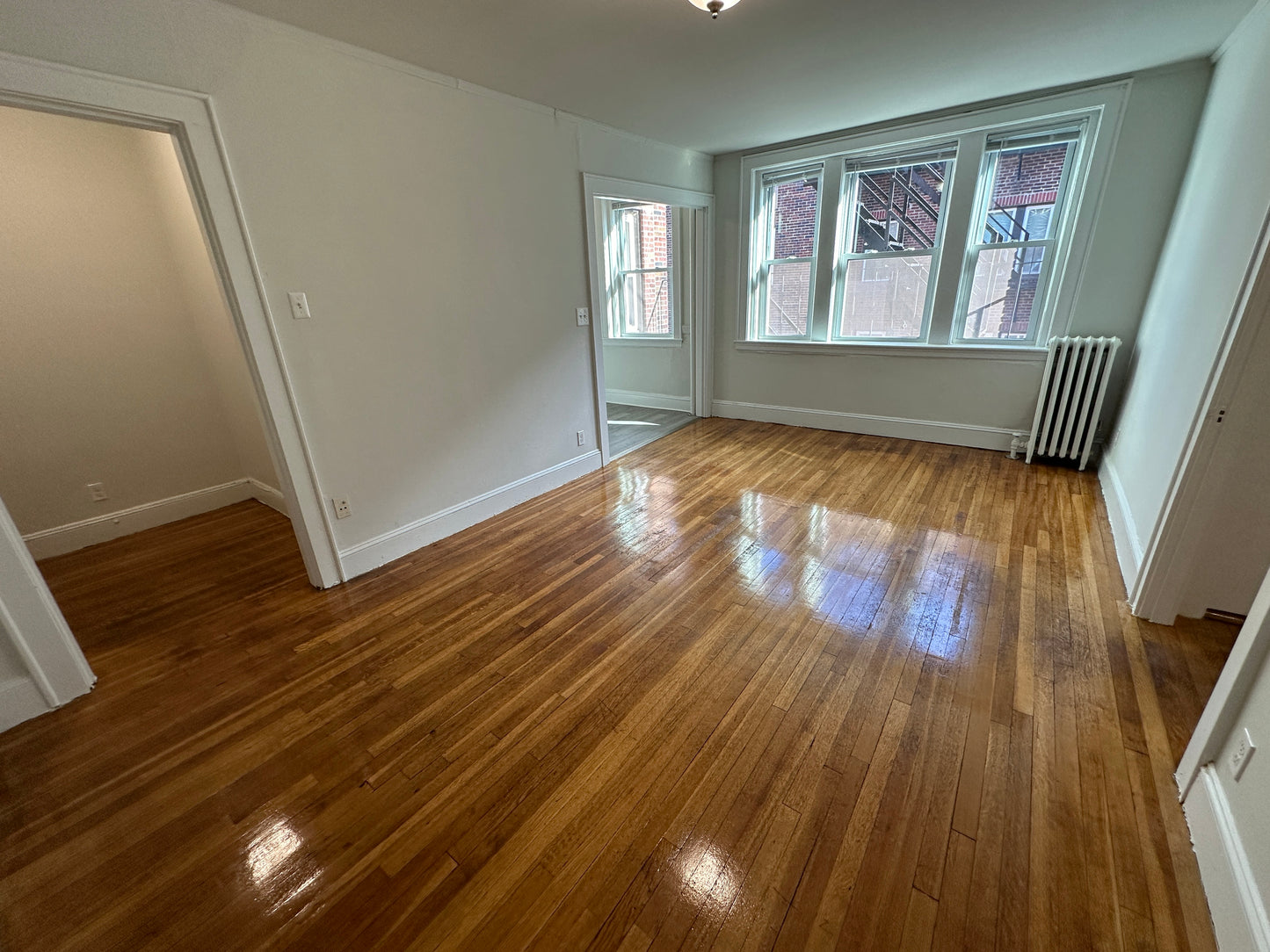 $2,110 / 405ft2 - ➽Lovely Somerville Studio Available Now! No Fee! (Winter Hill)