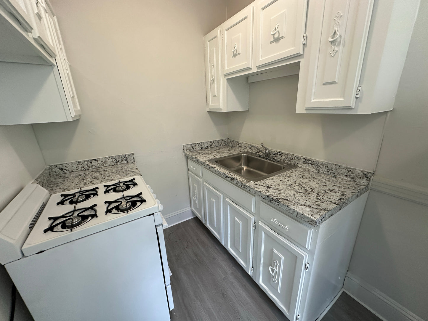 $2,110 / 405ft2 - ➽Lovely Somerville Studio Available Now! No Fee! (Winter Hill)
