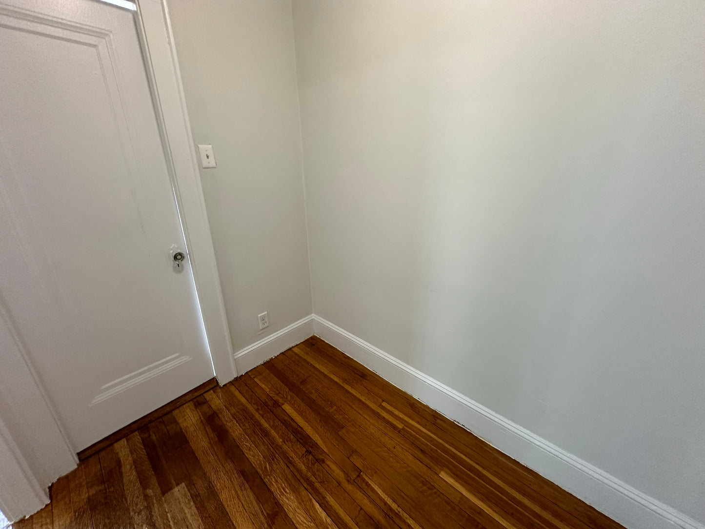 $2,110 / 405ft2 - ➽Lovely Somerville Studio Available Now! No Fee! (Winter Hill)