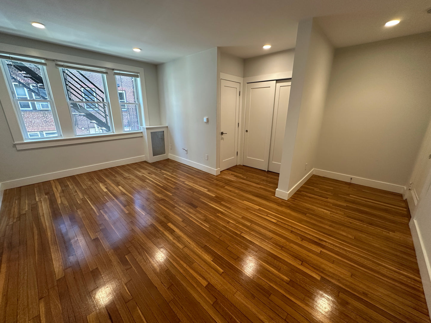 $2,340 / 405ft2 - ➽Deluxe Somerville Studio Available Now! (Winter Hill)