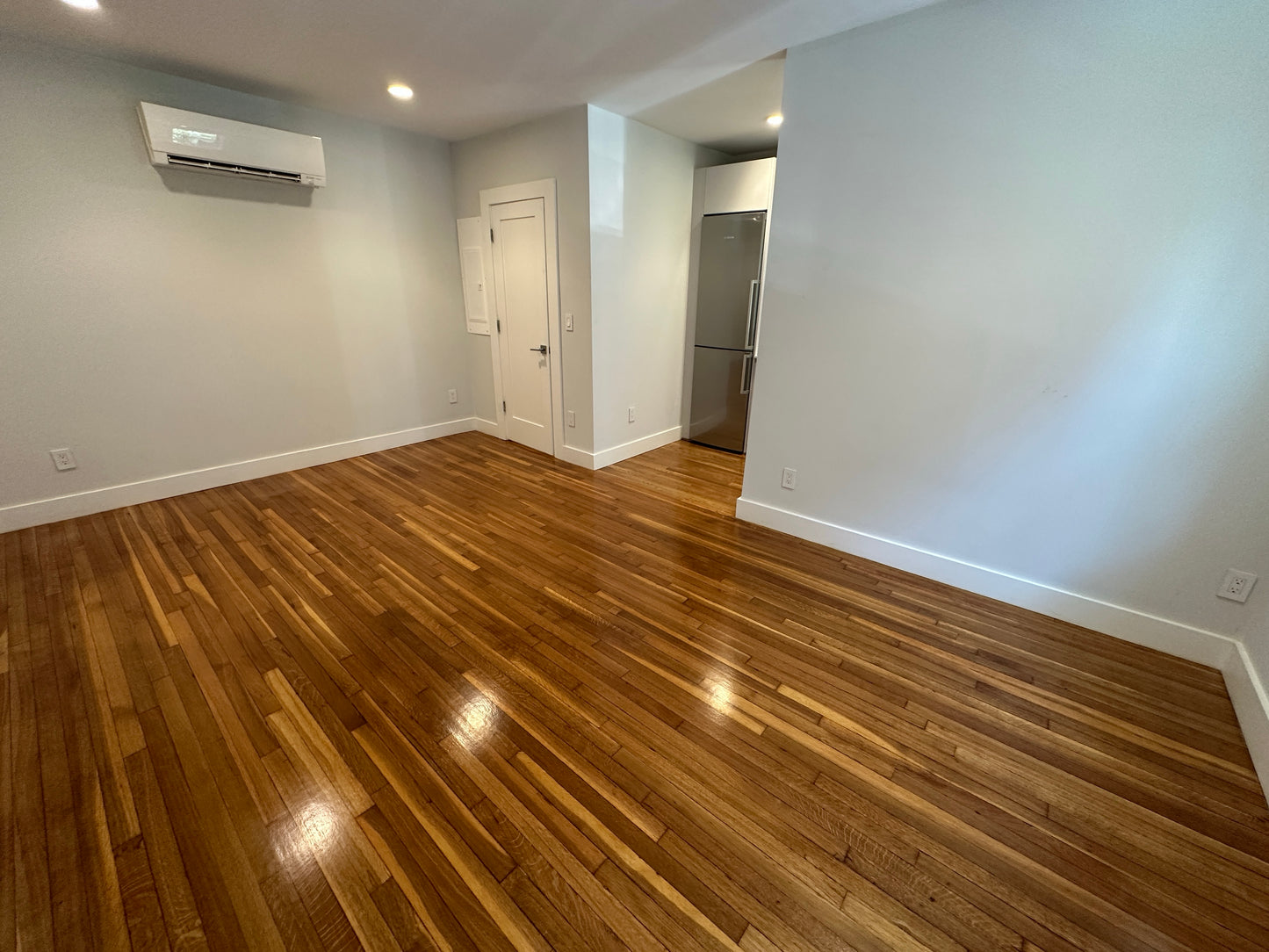 $2,340 / 405ft2 - ➽Deluxe Somerville Studio Available Now! (Winter Hill)
