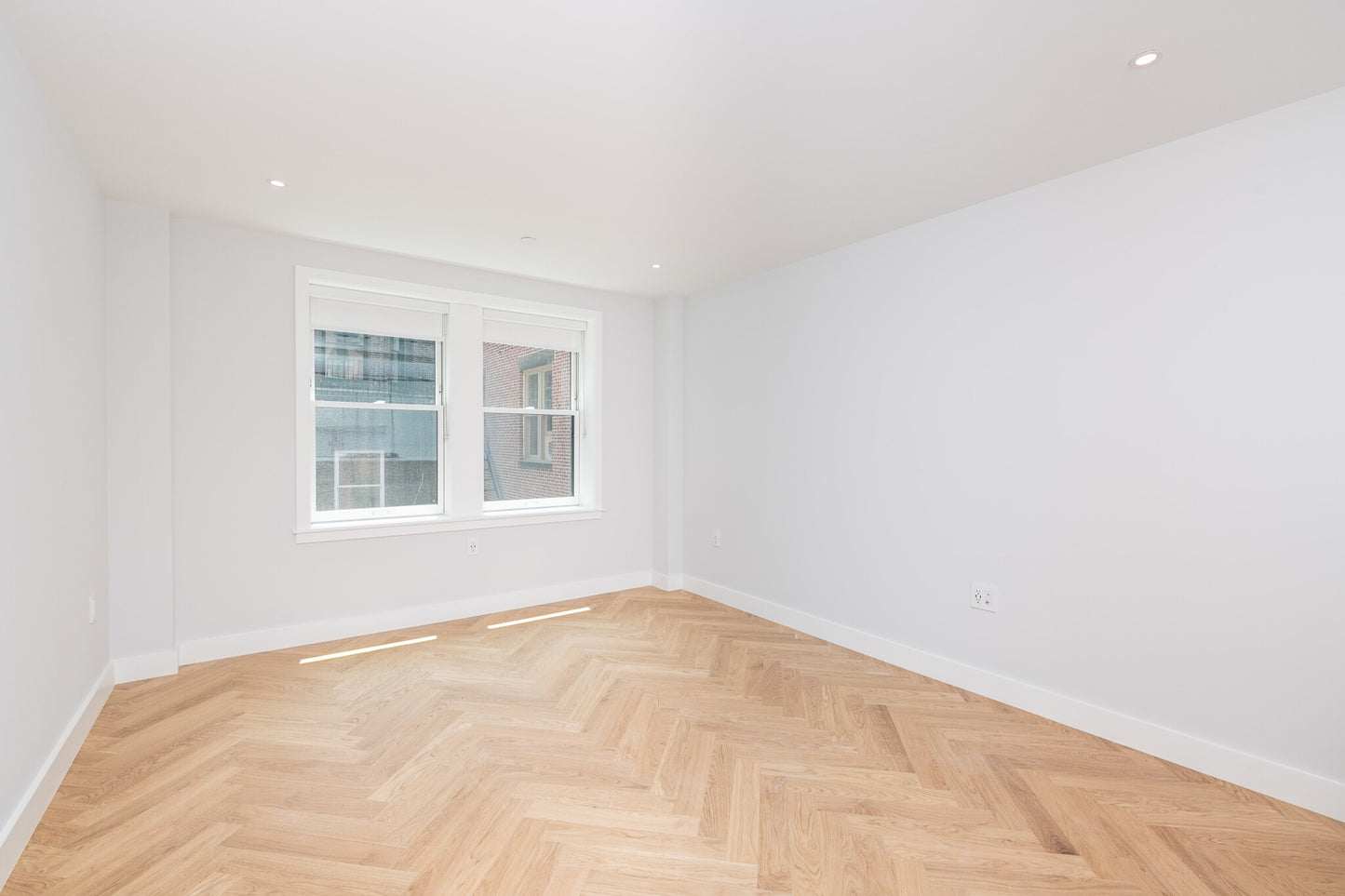 $4,325 / 1br - 700ft2 - ➽Gorgeous Back Bay 1 Bedroom w/In Unit WD Available Now! (Back Bay)