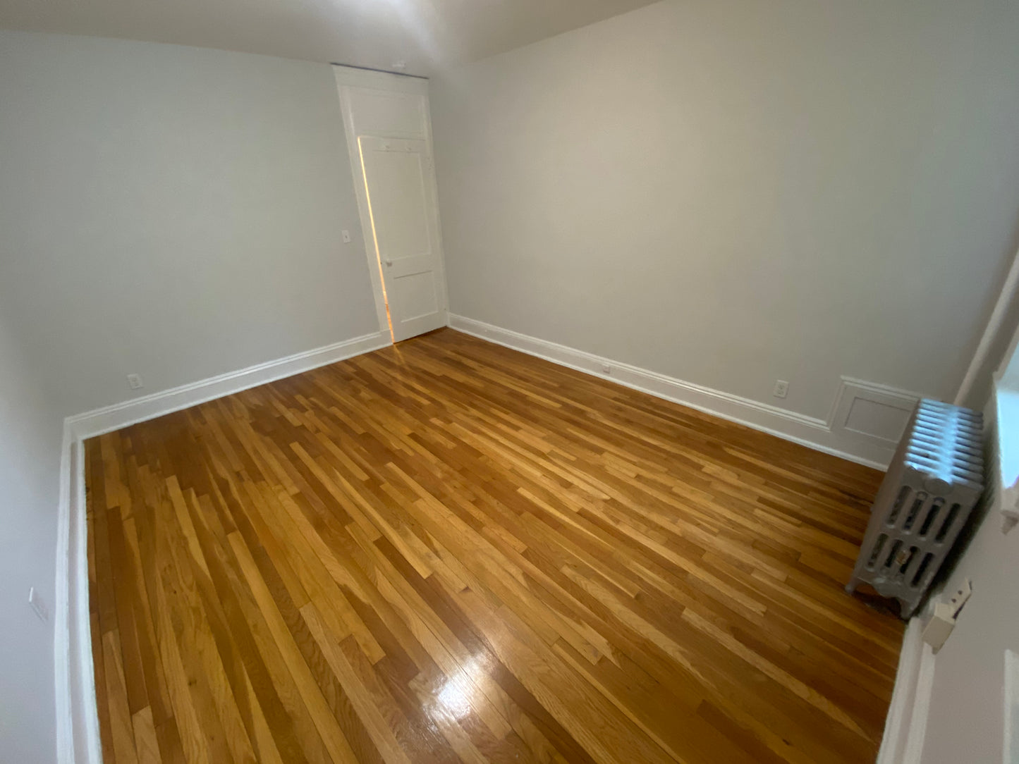 $2,295 / 1br - 585ft2 - ➽Beautiful Brighton 1 Bedroom Available Now! HT & HW Included! No Fee! (Brighton)