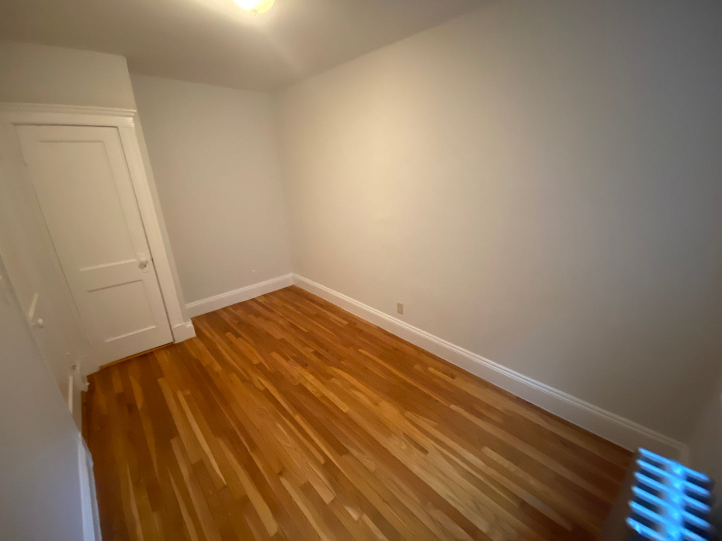 $2,295 / 1br - 585ft2 - ➽Beautiful Brighton 1 Bedroom Available Now! HT & HW Included! No Fee! (Brighton)