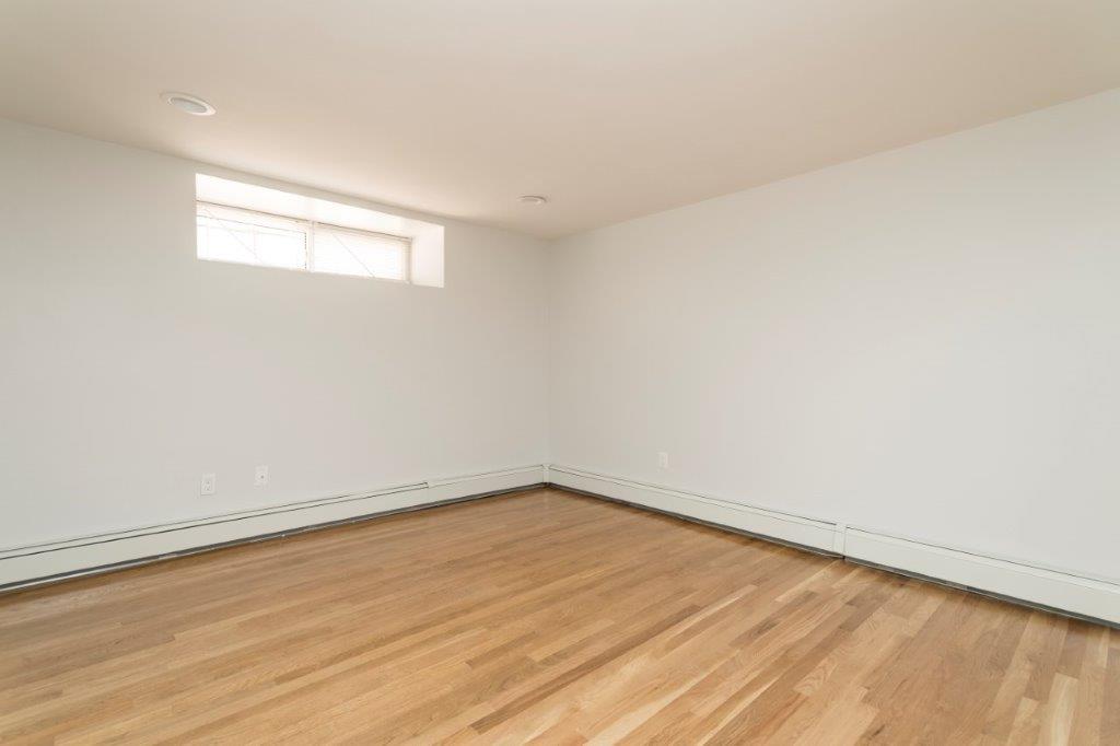 $3,600 / 2br - 752ft2 - ➽Cozy Brighton 2 Bedroom Available August! Student OK! (Brighton)