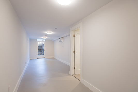 $2,300 / 339ft2 - ➽Bold Modern South End Studio w/Pvt Entrance Available 9/1! No Fee! (South End)