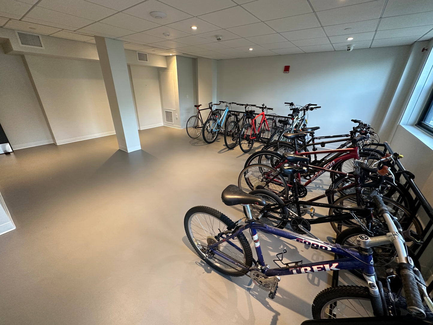 $2,980 / 1br - 632ft2 - ➽Stellar South Boston Waterview 1 Bedroom Available January! No Fee! (South Boston)