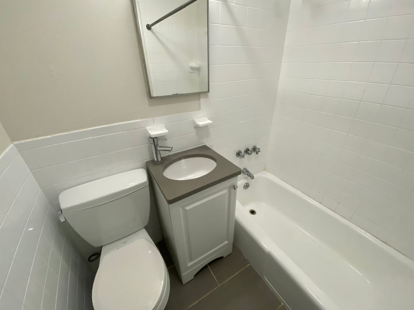 $1,975 / 271ft2 - ➽Charming Back Bay Studio Available September! No Fee! (Back Bay)