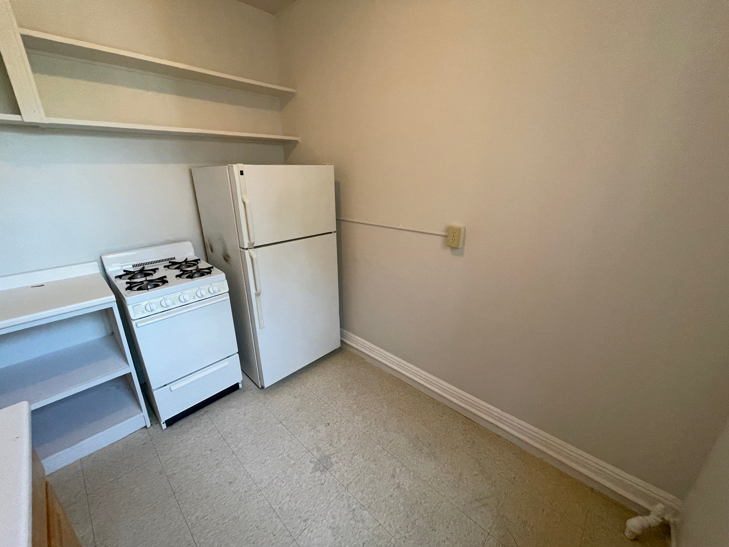 $2,950 / 1br - 592ft2 - ➽Fantastic South End 1 Bedroom Available June! (Mission Hill)