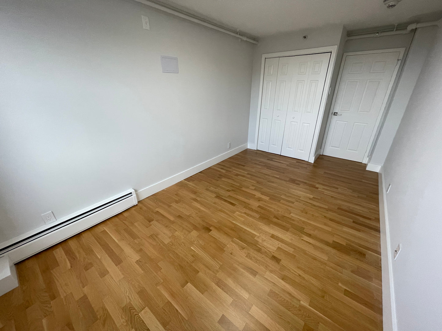 APPLICATION PENDING $3,575 / 2br - 793ft2 - ➽Fantastic South Boston 2 Bedroom Available September! (South Boston)