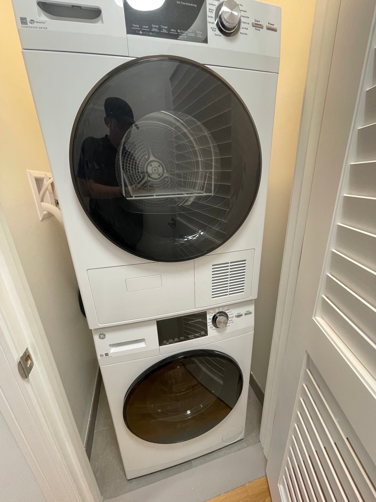 APPLICATION PENDING $3,575 / 2br - 793ft2 - ➽Fantastic South Boston 2 Bedroom Available September! (South Boston)