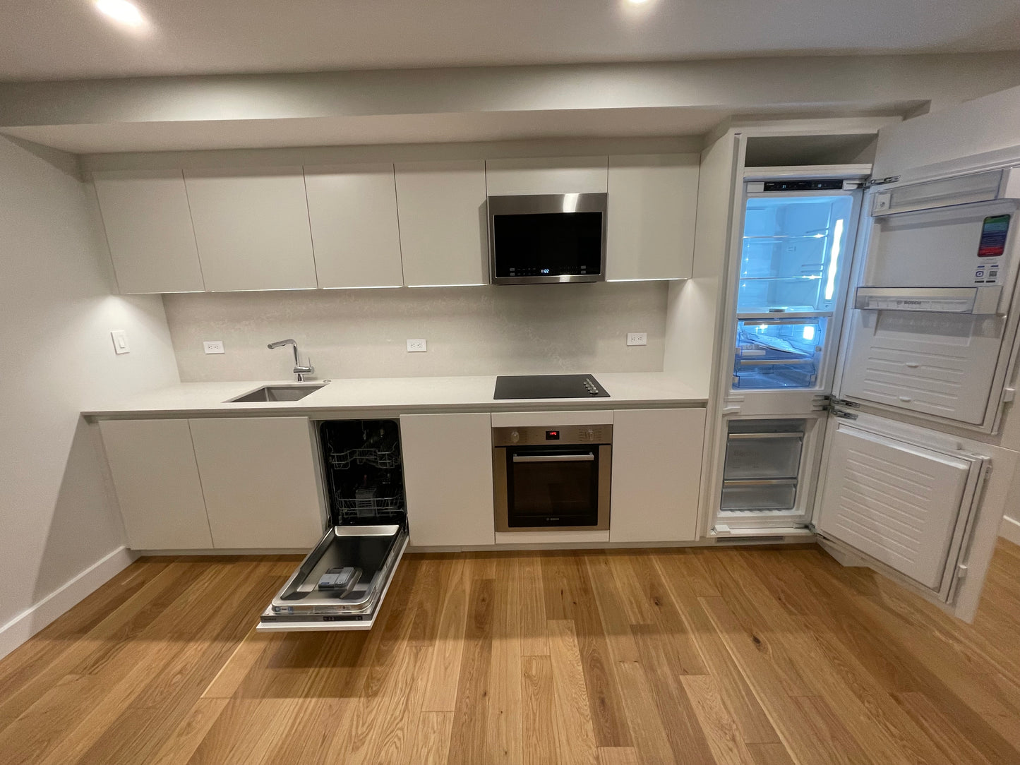 $2,385 / 460ft2 - ➽Cozy Brand New North End Studio Available Now! No Fee! (North End)