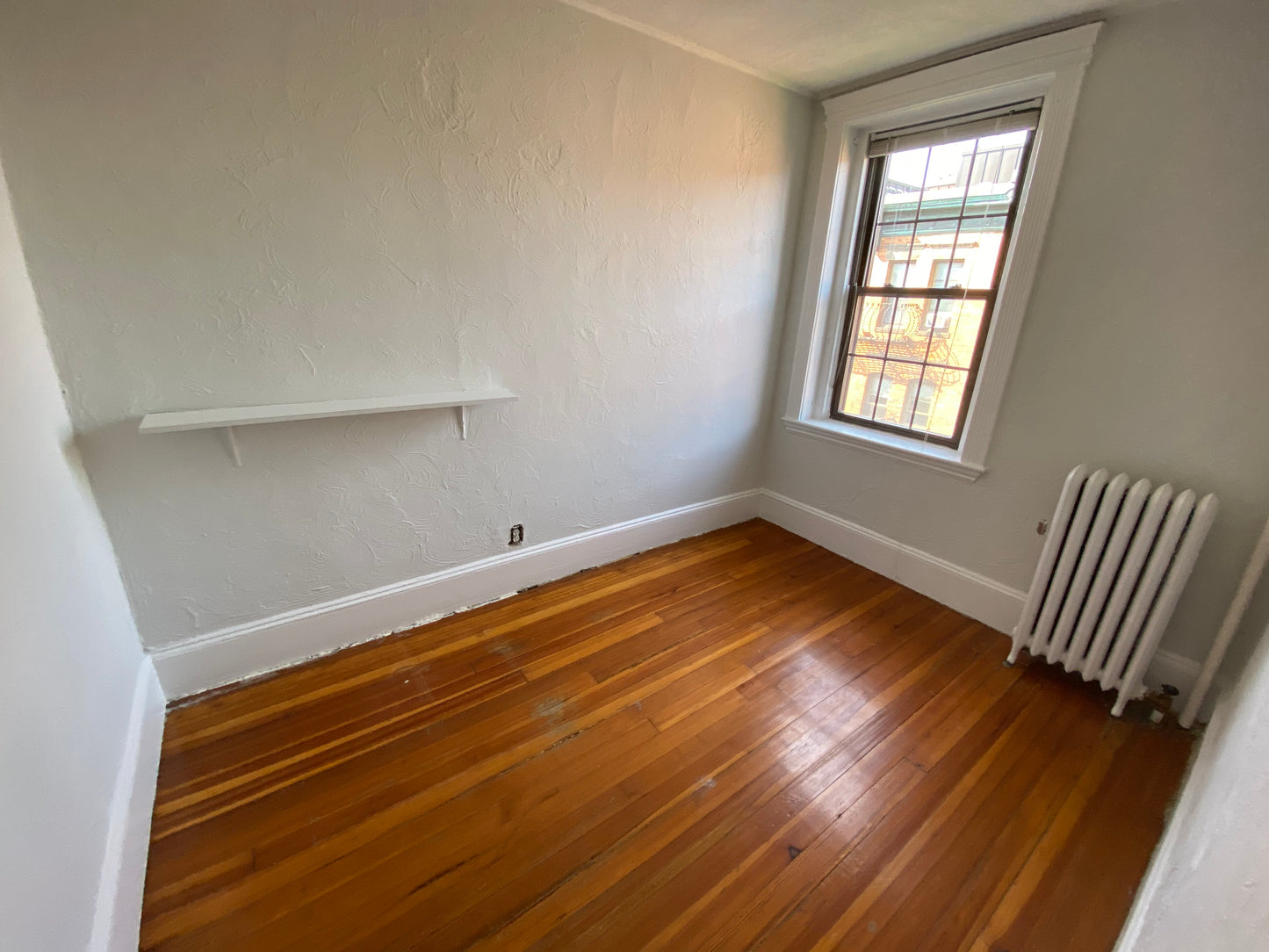 $2,400 / 1br - 397ft2 - ➽Cozy Beacon Hill 1 Bedroom w/HT & HW Included! Available June! (Beacon Hill)