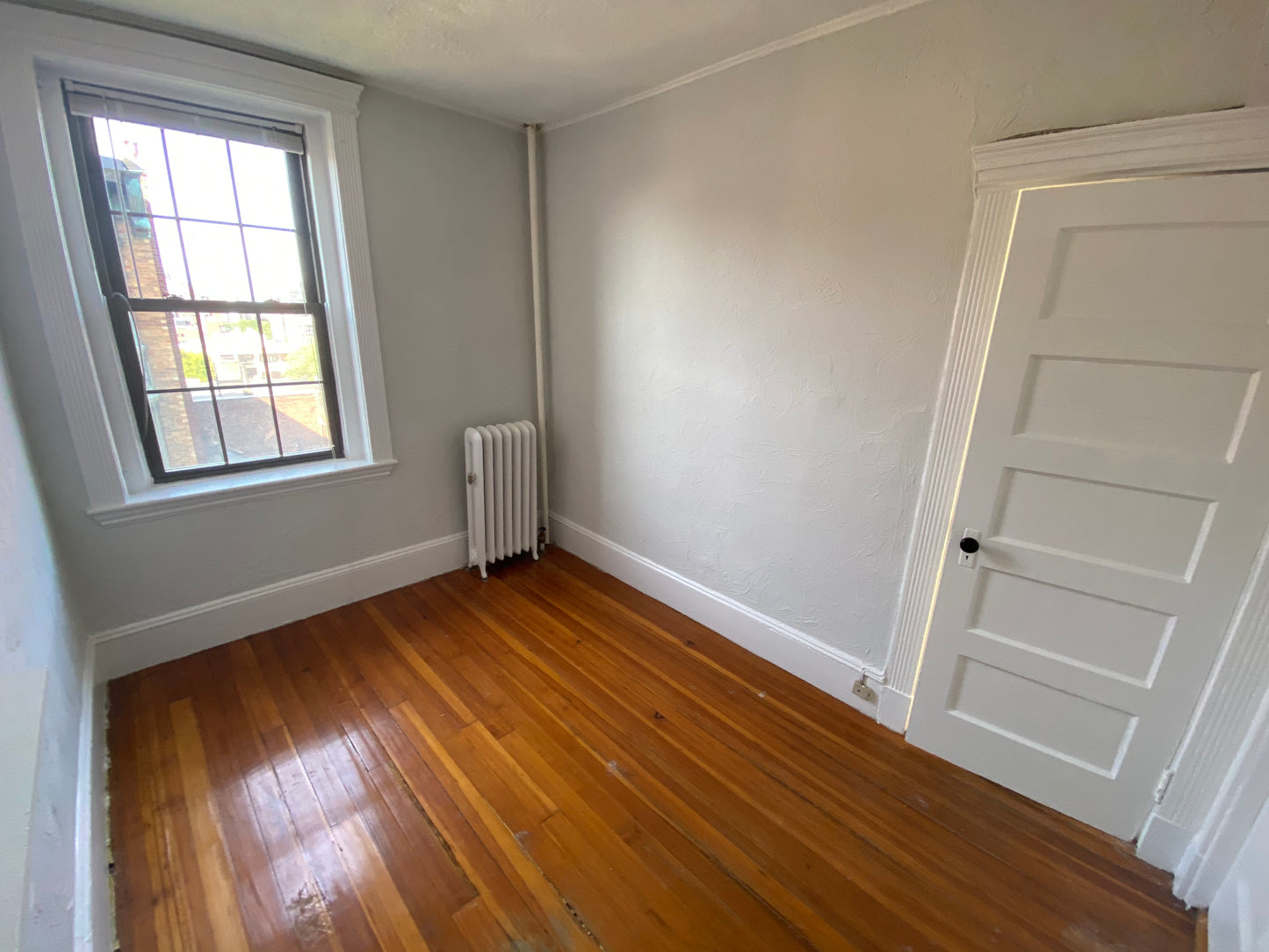 $2,400 / 1br - 397ft2 - ➽Cozy Beacon Hill 1 Bedroom w/HT & HW Included! Available June! (Beacon Hill)