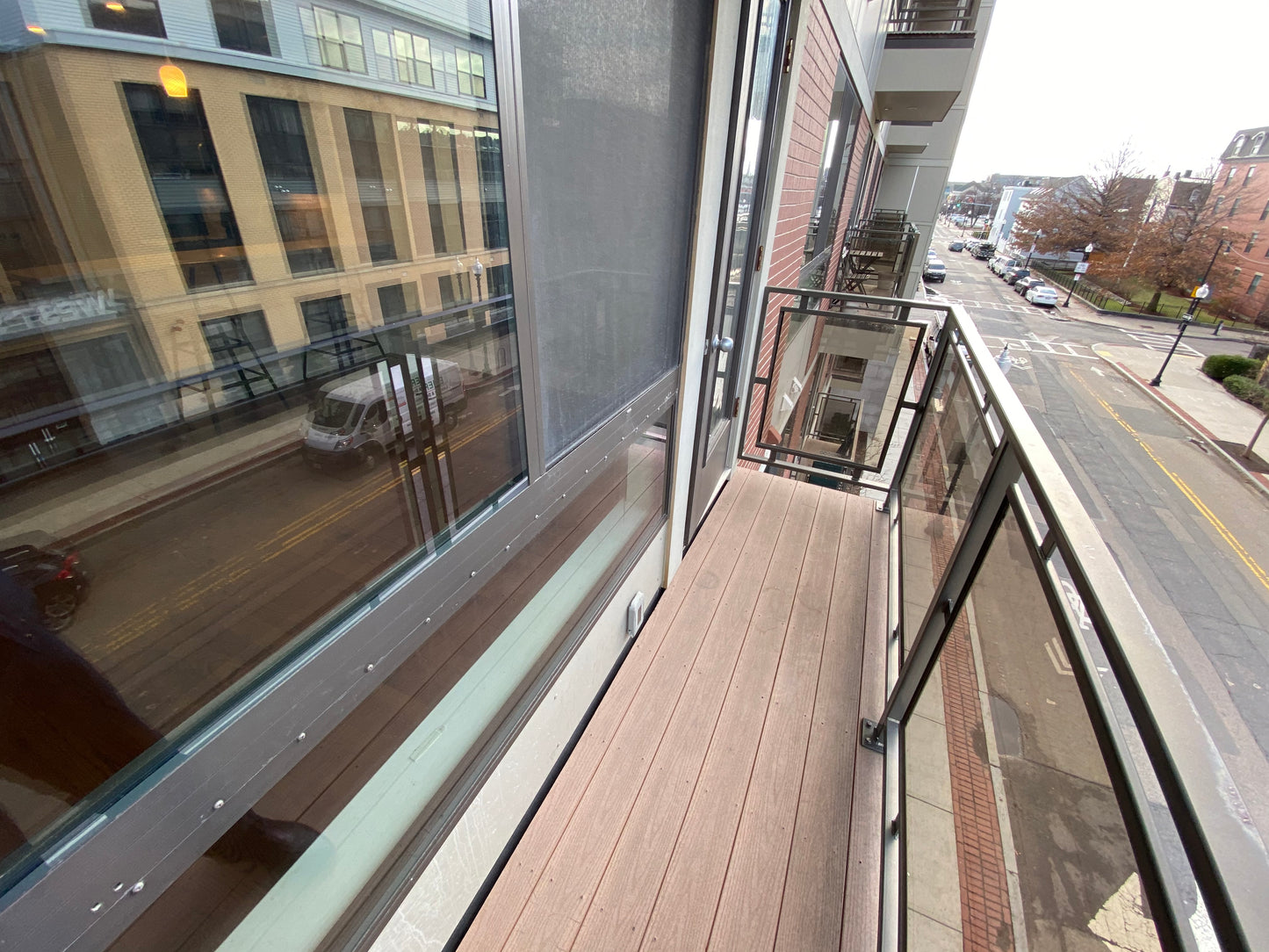 RENTED/OFF MARKET $4,100 / 2br - 823ft2 - ➽Airy South Boston/Seaport 2 Bedroom Available August! (South Boston)
