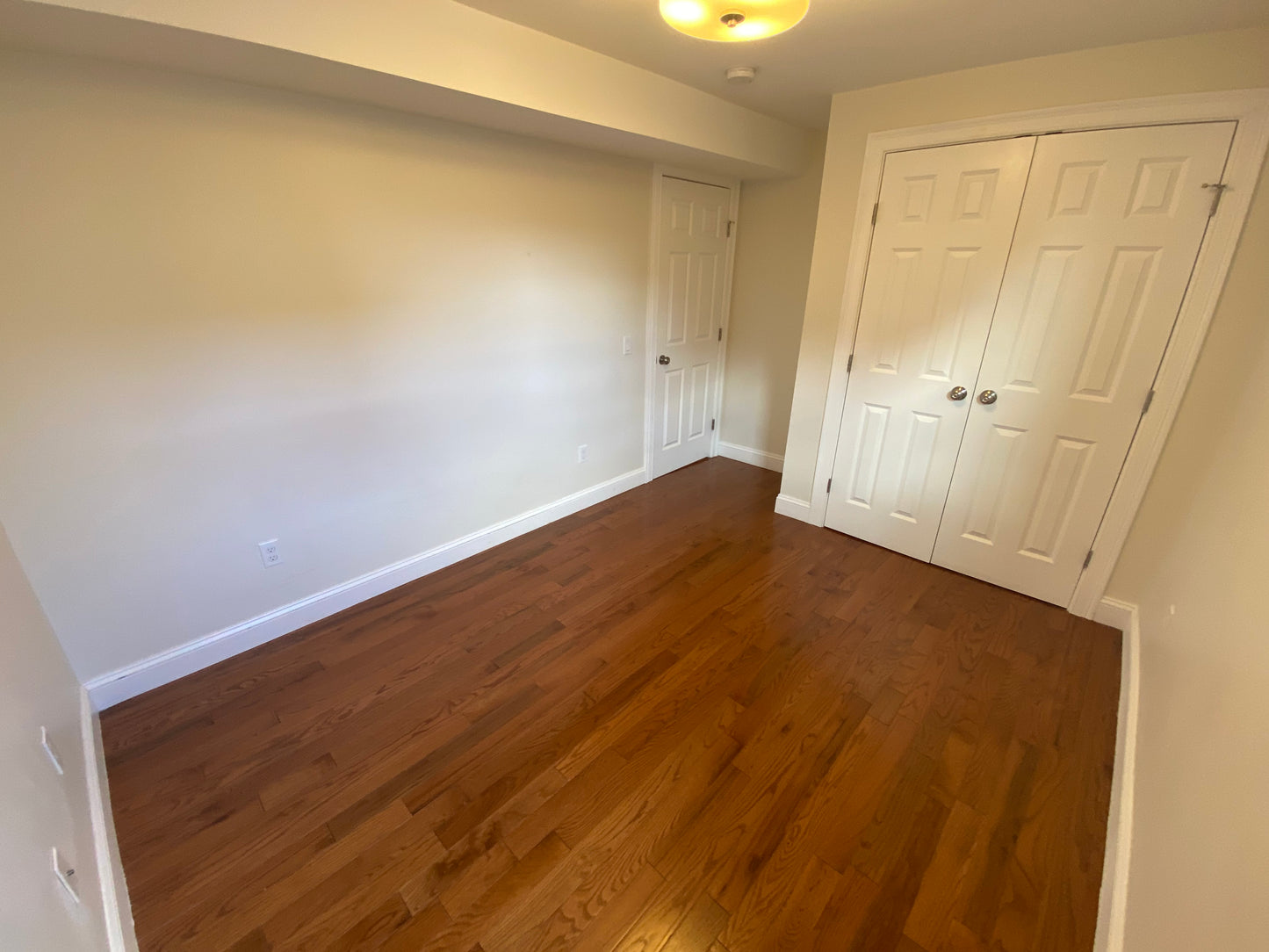 APPLICATION PENDING $3,200 / 2br - ➽Gorgeous East Boston 2 Bedroom Available April! (East Boston)