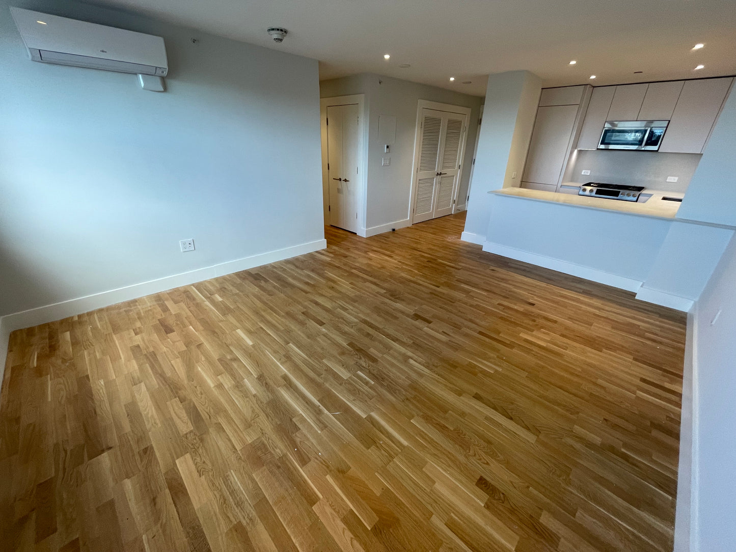 $2,865 / 1br - 632ft2 - ➽Gorgeous South Boston 1 Bedroom Available October! No Fee! (South Boston)