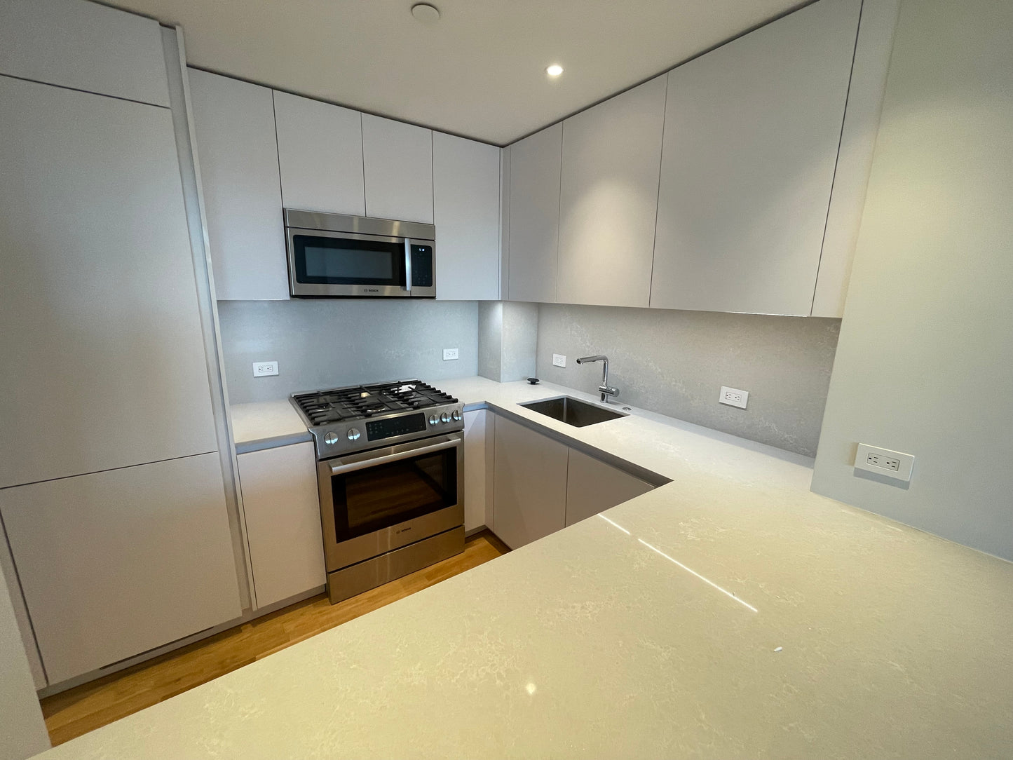 $2,865 / 1br - 632ft2 - ➽Gorgeous South Boston 1 Bedroom Available October! No Fee! (South Boston)