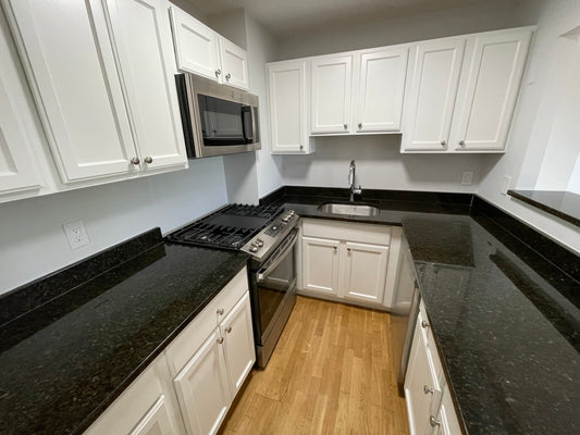 $3,255 / 2br - 800ft2 - ➽Deluxe South Boston 2 Bedroom Available Now! No Fee & Pet-Friendly! (South Boston)