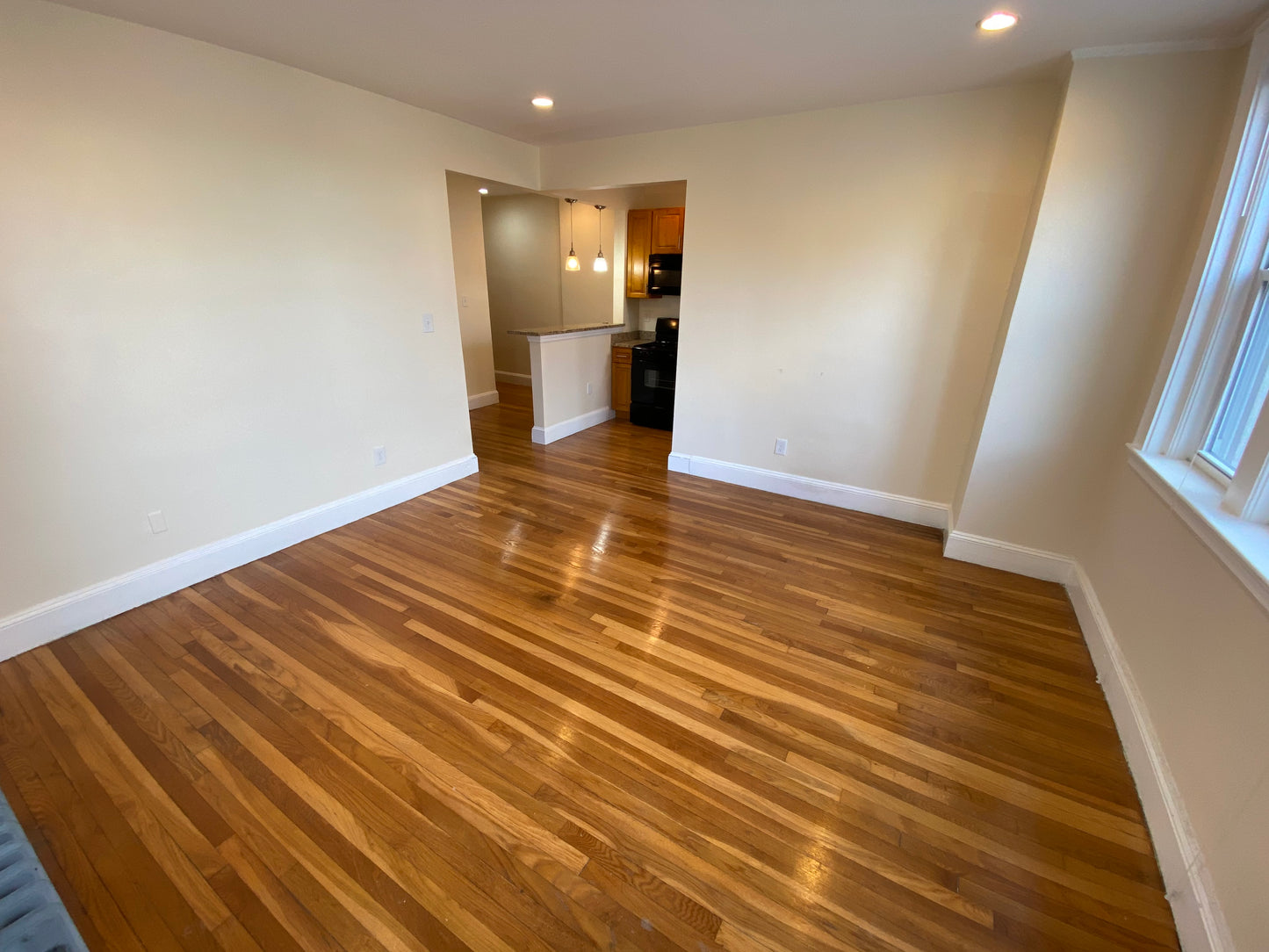 $2,425 / 1br - 580ft2 - ➽Charming Somerville 1 Bedroom Available January! No Fee! (Winter Hill)