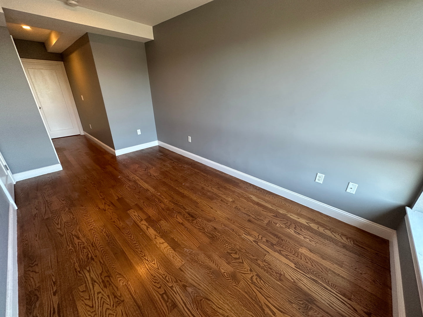 $3,710 / 2br - 1031ft2 - ➽Fantastic South Boston/Seaport 2 Bed 2 Bath Available 8/16! (South Boston)