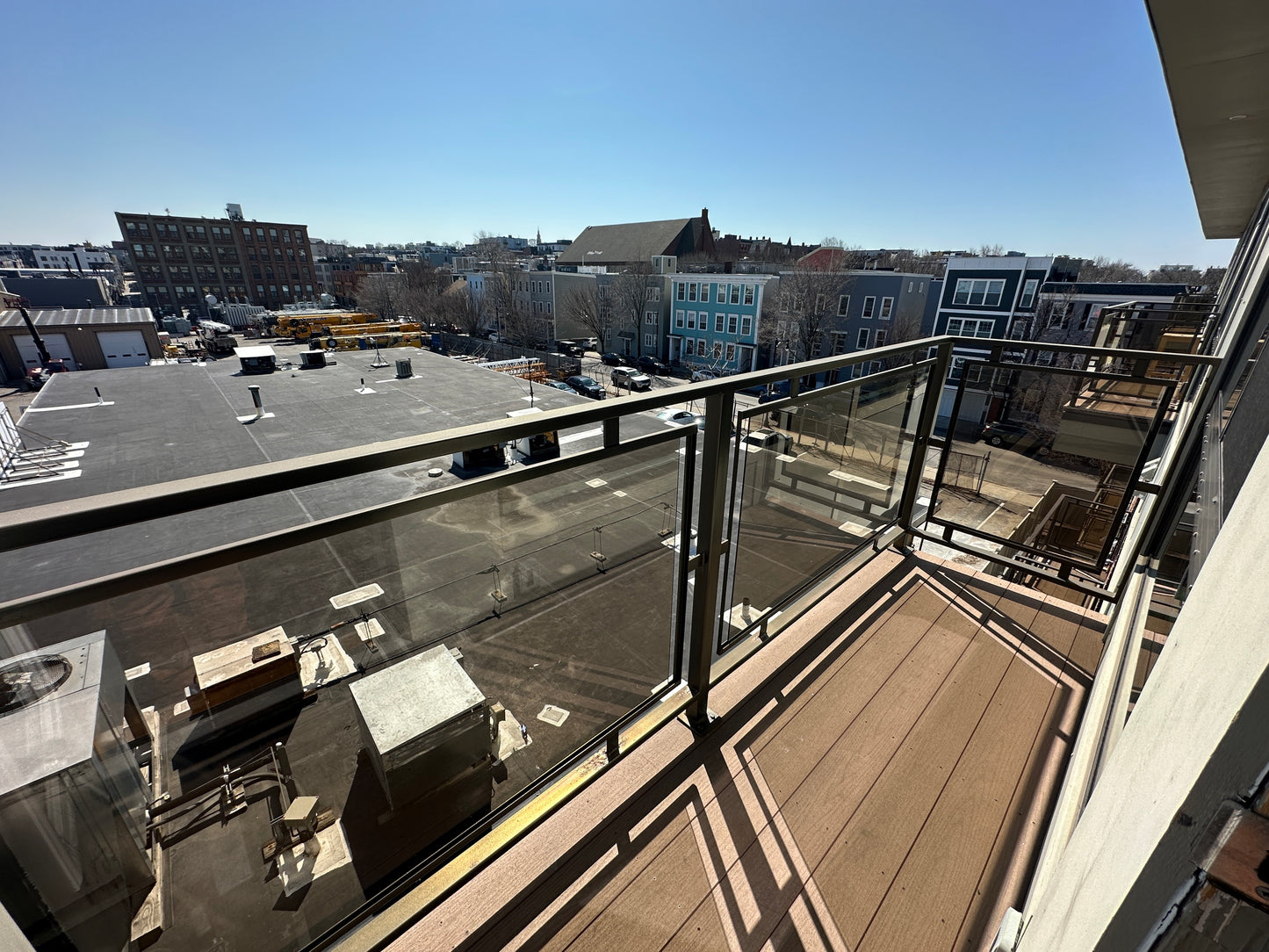 APPLICATION PENDING $4,400 / 2br - 1031ft2 - ➽Stunning Top Floor South Boston/Seaport 2 Bed 2 Bath Available January! No Fee (South Boston)