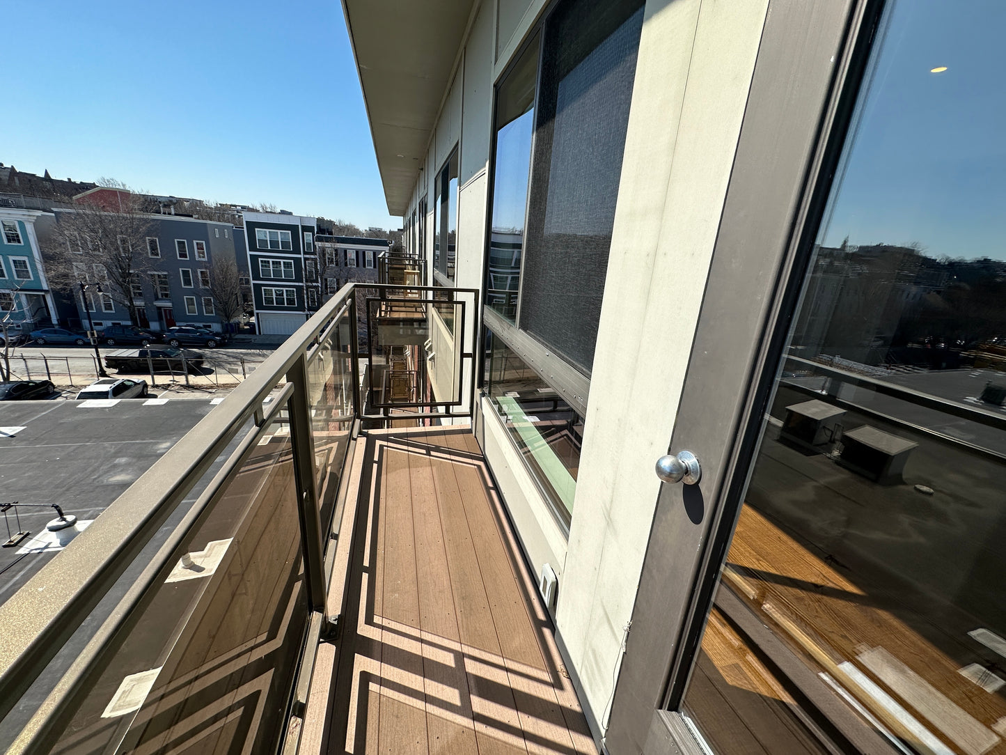 APPLICATION PENDING $4,400 / 2br - 1031ft2 - ➽Stunning Top Floor South Boston/Seaport 2 Bed 2 Bath Available January! No Fee (South Boston)