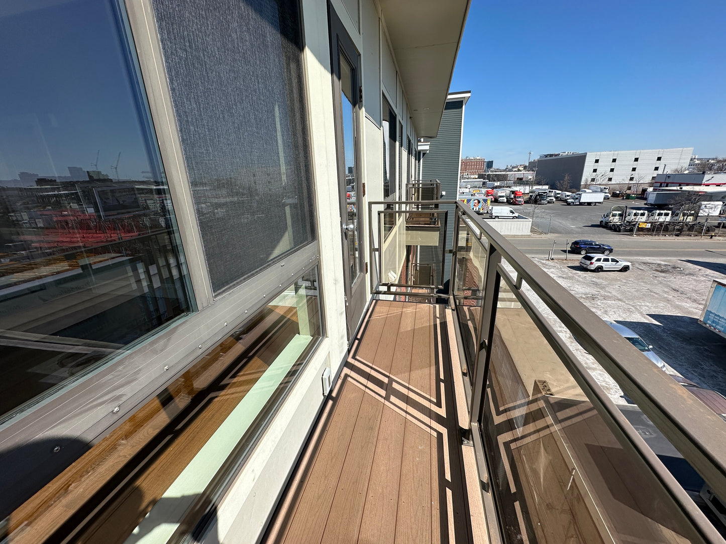 APPLICATION PENDING $4,400 / 2br - 1031ft2 - ➽Stunning Top Floor South Boston/Seaport 2 Bed 2 Bath Available January! No Fee (South Boston)