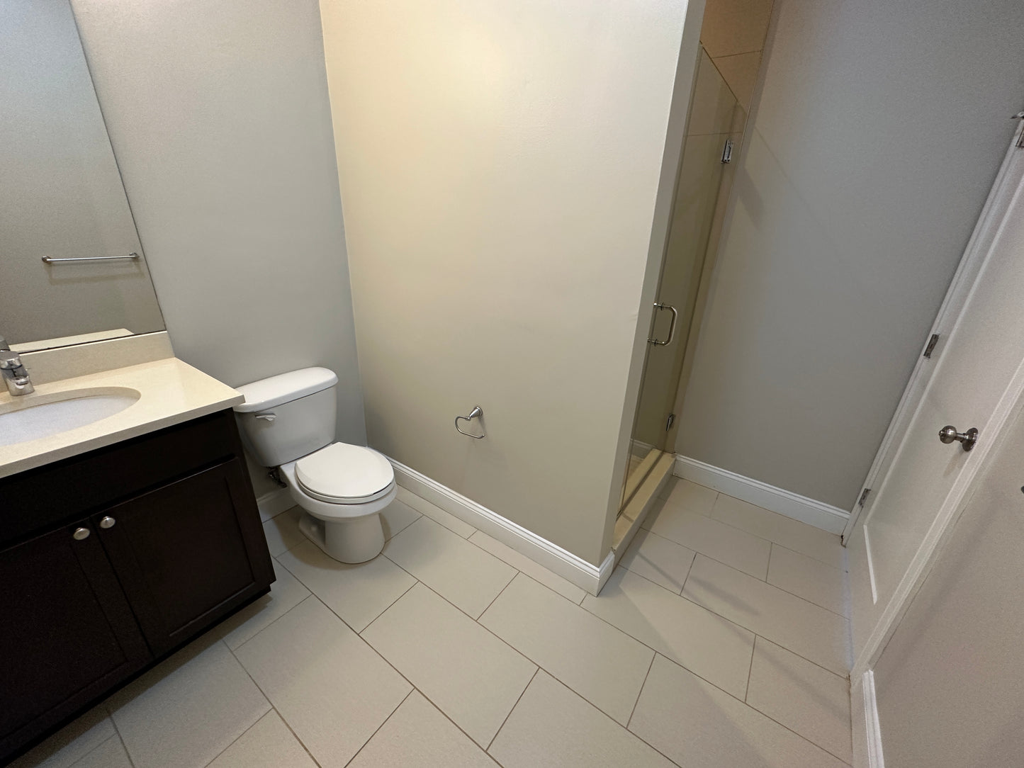 APPLICATION PENDING $4,400 / 2br - 1031ft2 - ➽Stunning Top Floor South Boston/Seaport 2 Bed 2 Bath Available January! No Fee (South Boston)